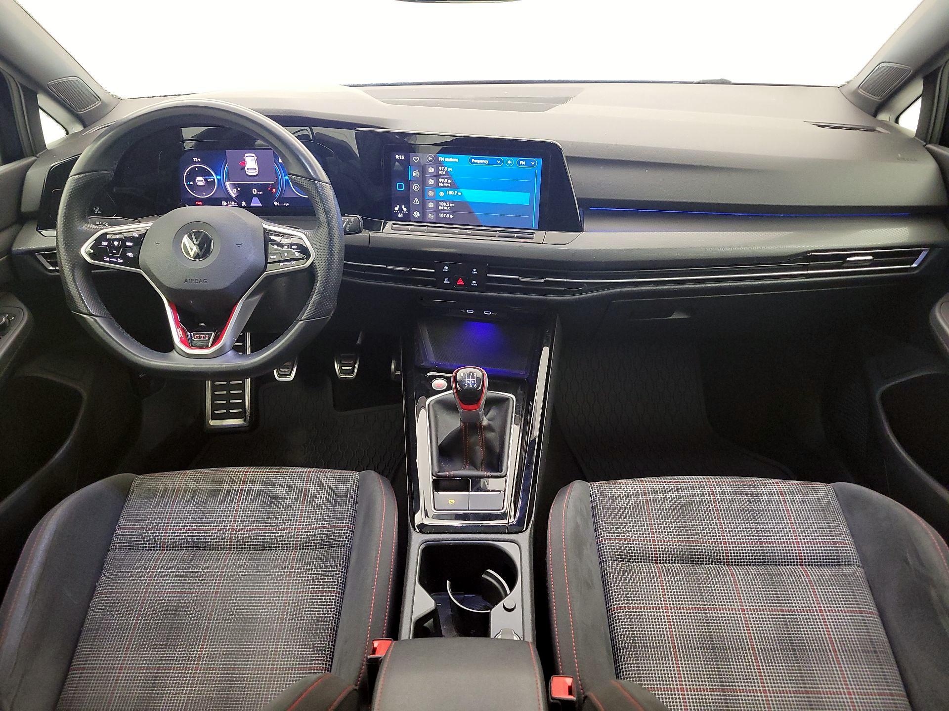 Thumbnail: 2023 Volkswagen Golf - 9