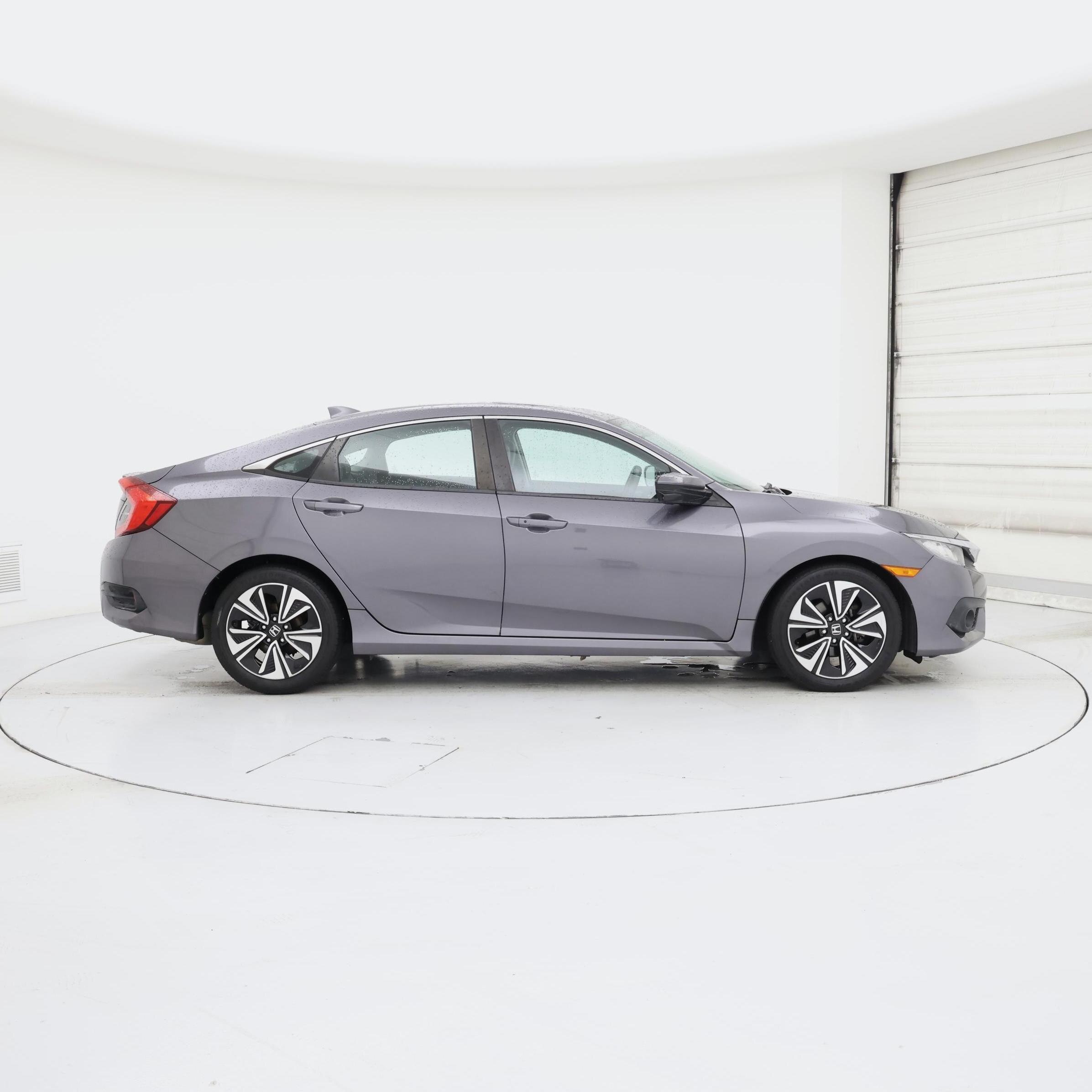 Thumbnail: 2016 Honda Civic - 7