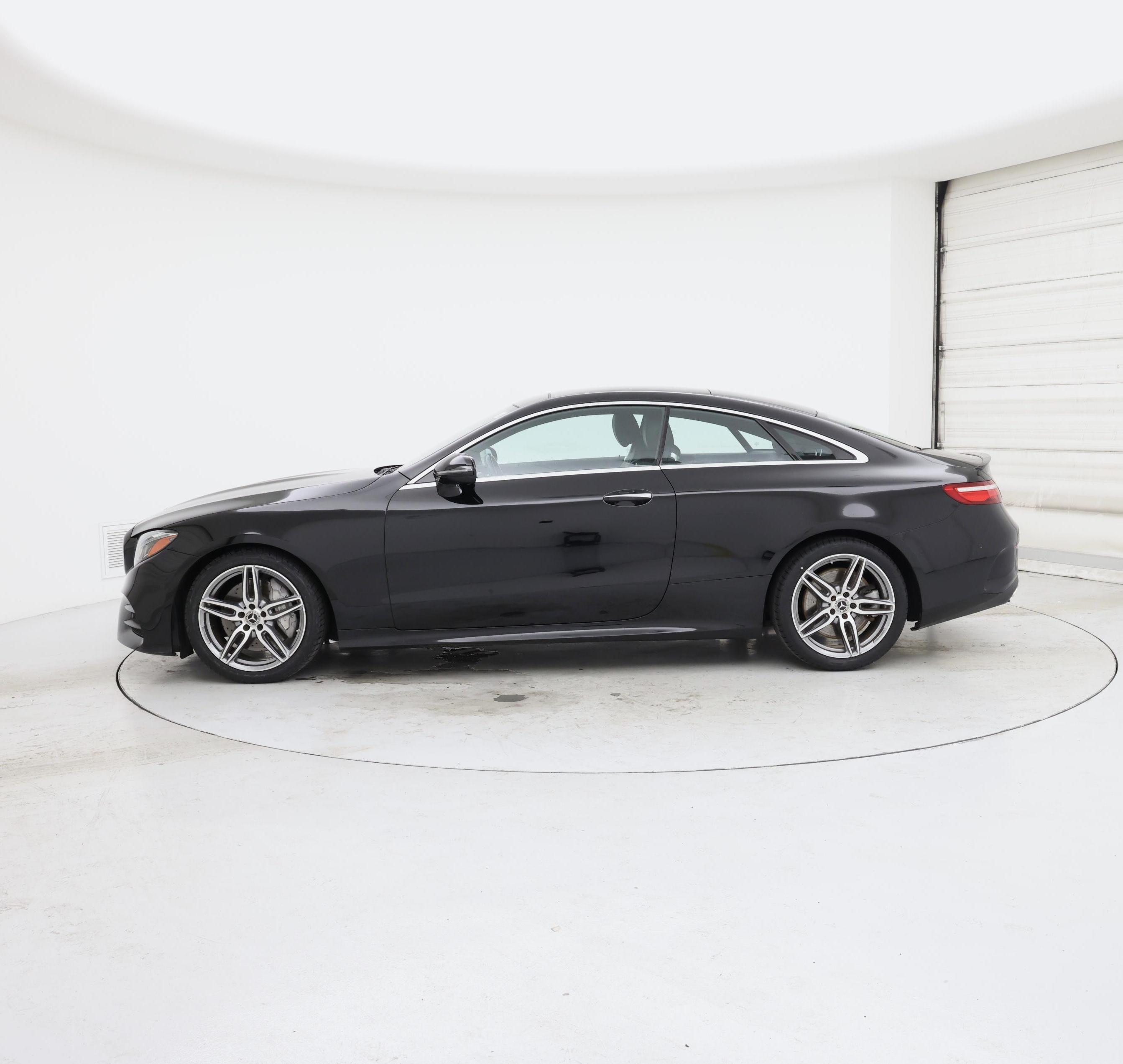Thumbnail: 2018 Mercedes-Benz E-Class - 3