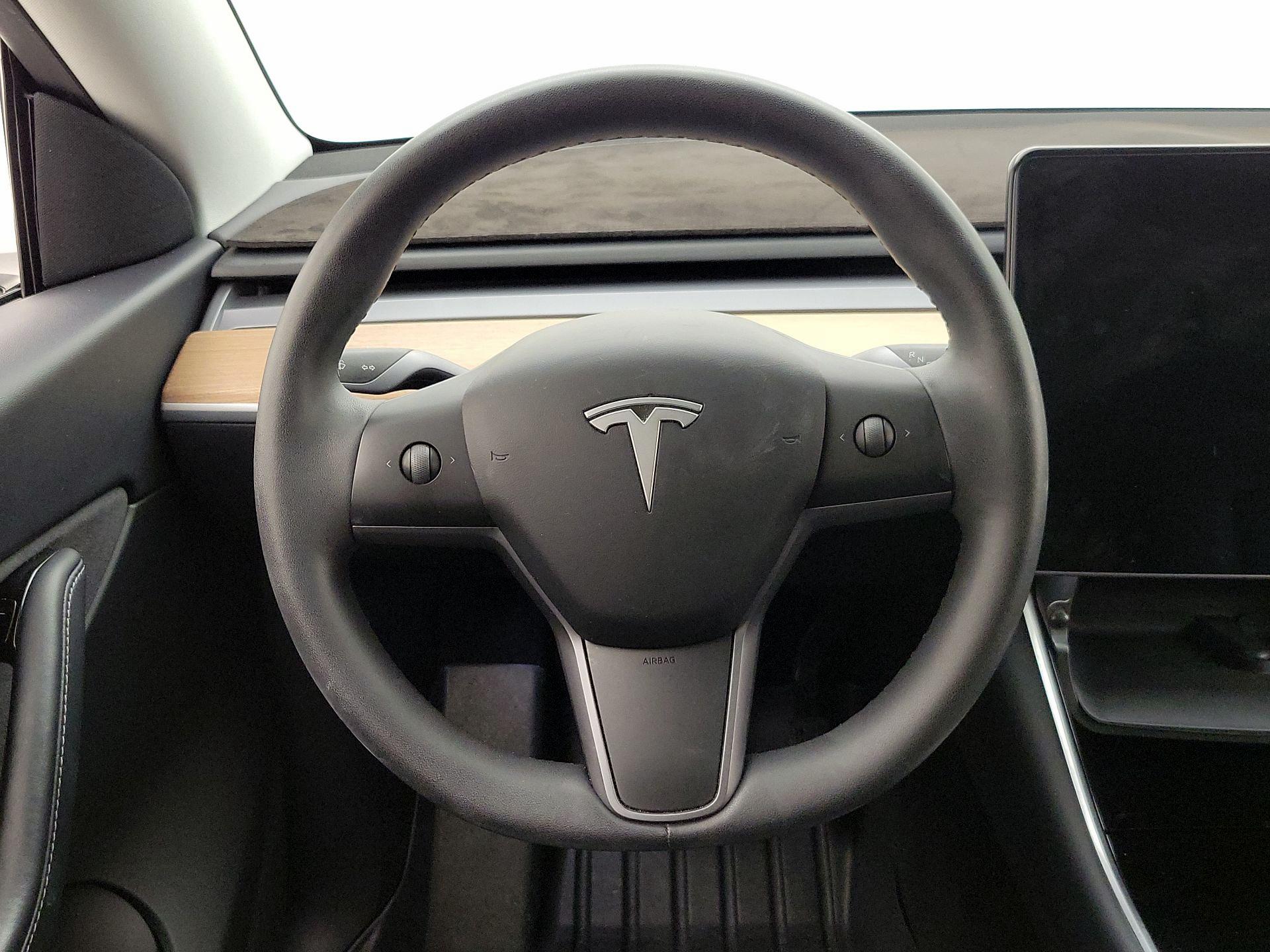 Thumbnail: 2020 Tesla Model Y - 10