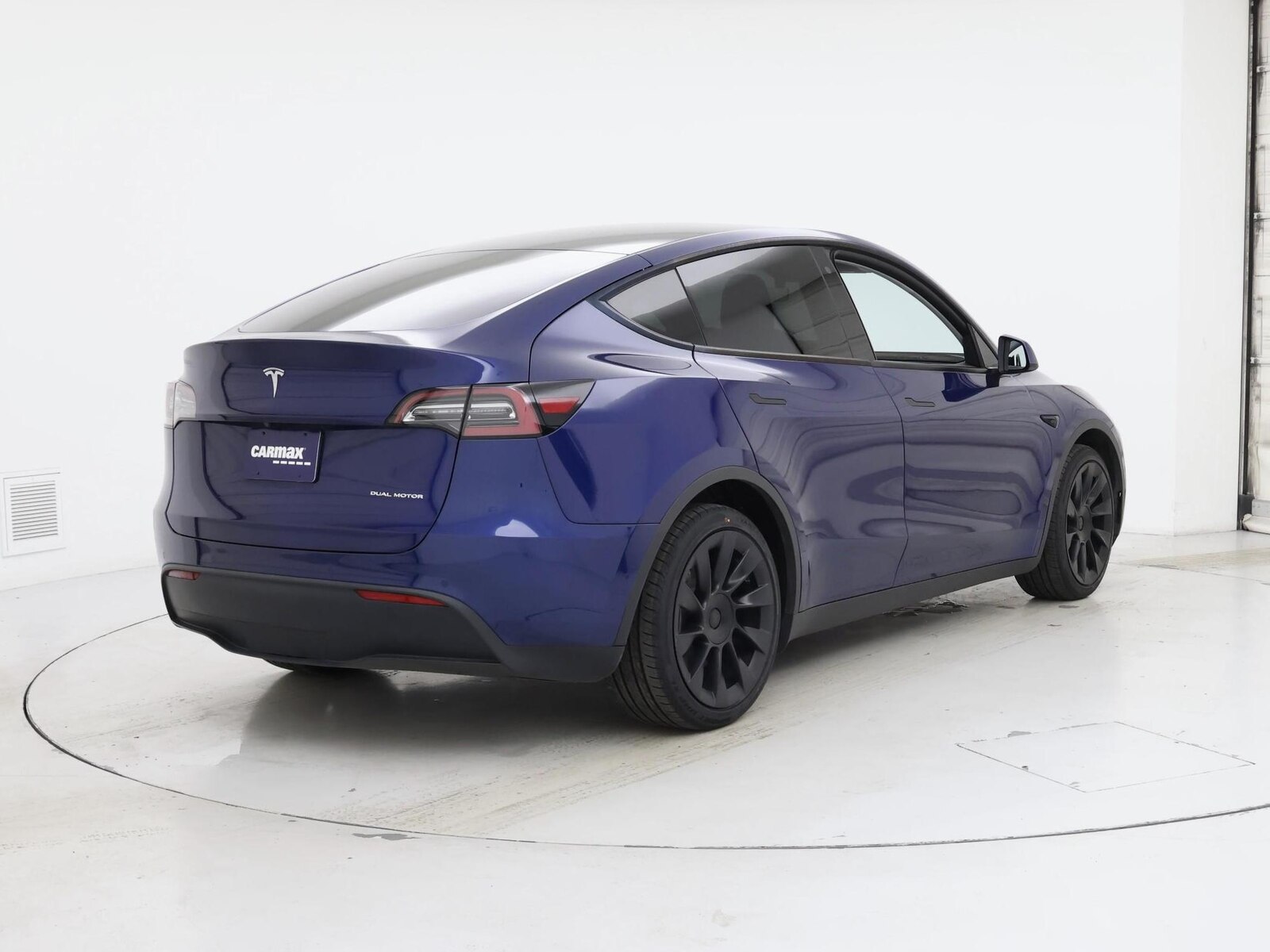 2020 Tesla Model Y Long Range - Photo 9