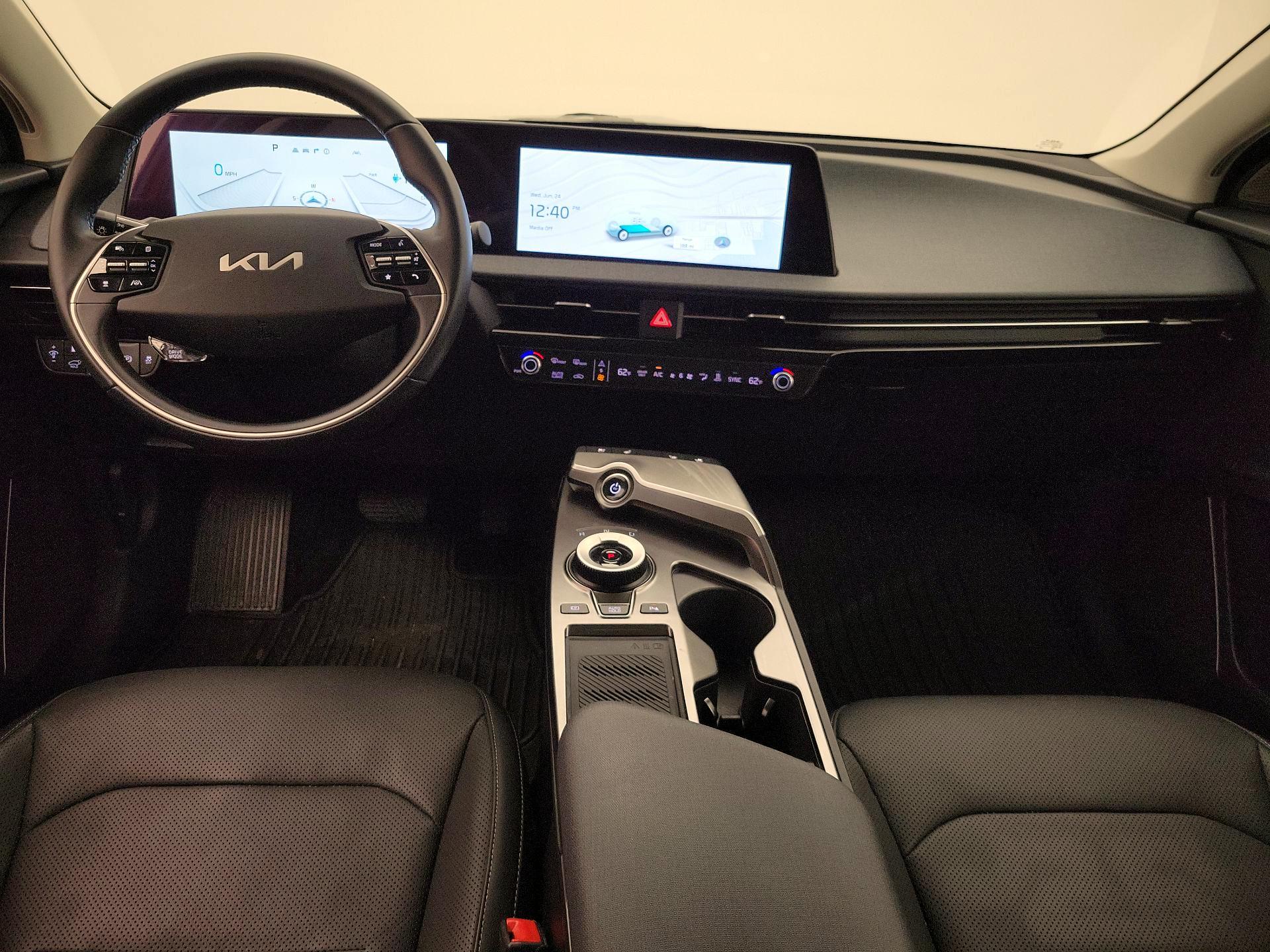 Thumbnail: 2023 Kia EV6 - 9