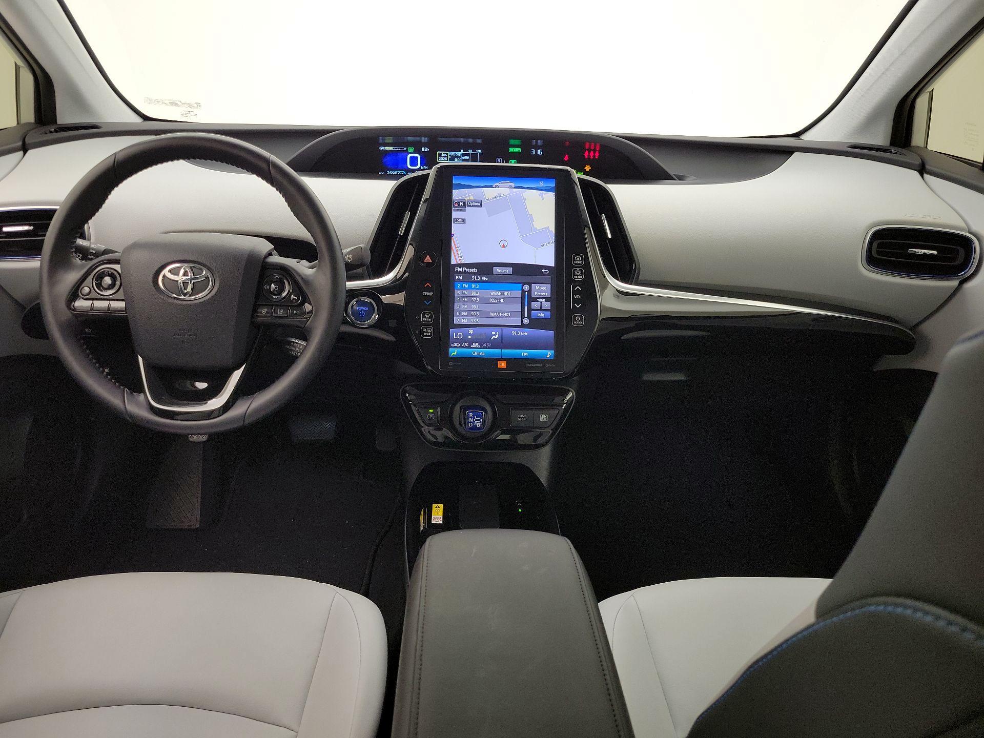 Thumbnail: 2020 Toyota Prius - 9