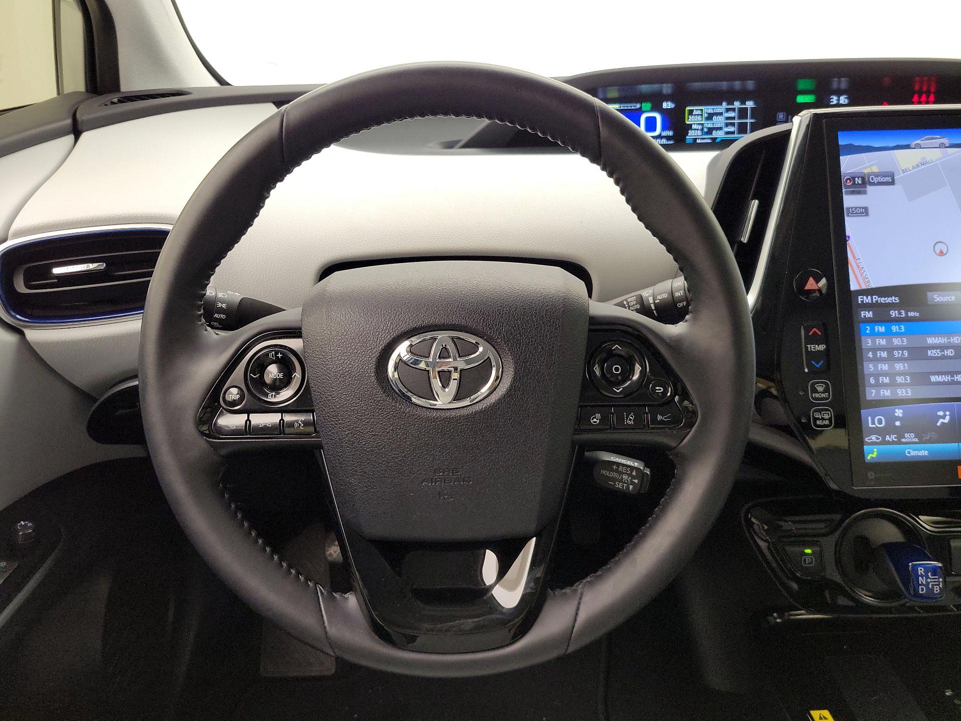 Thumbnail: 2020 Toyota Prius - 10