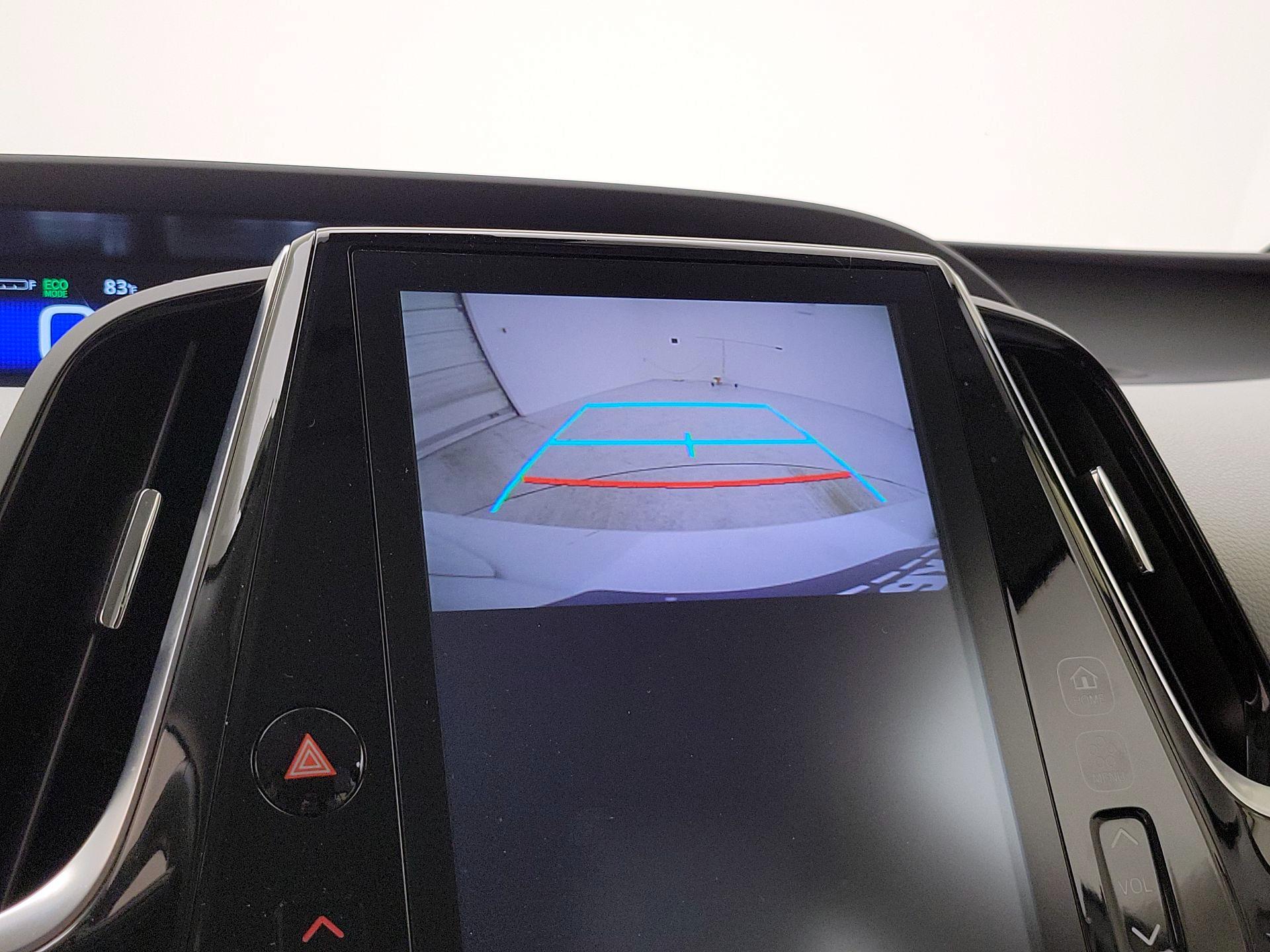 Thumbnail: 2020 Toyota Prius - 14