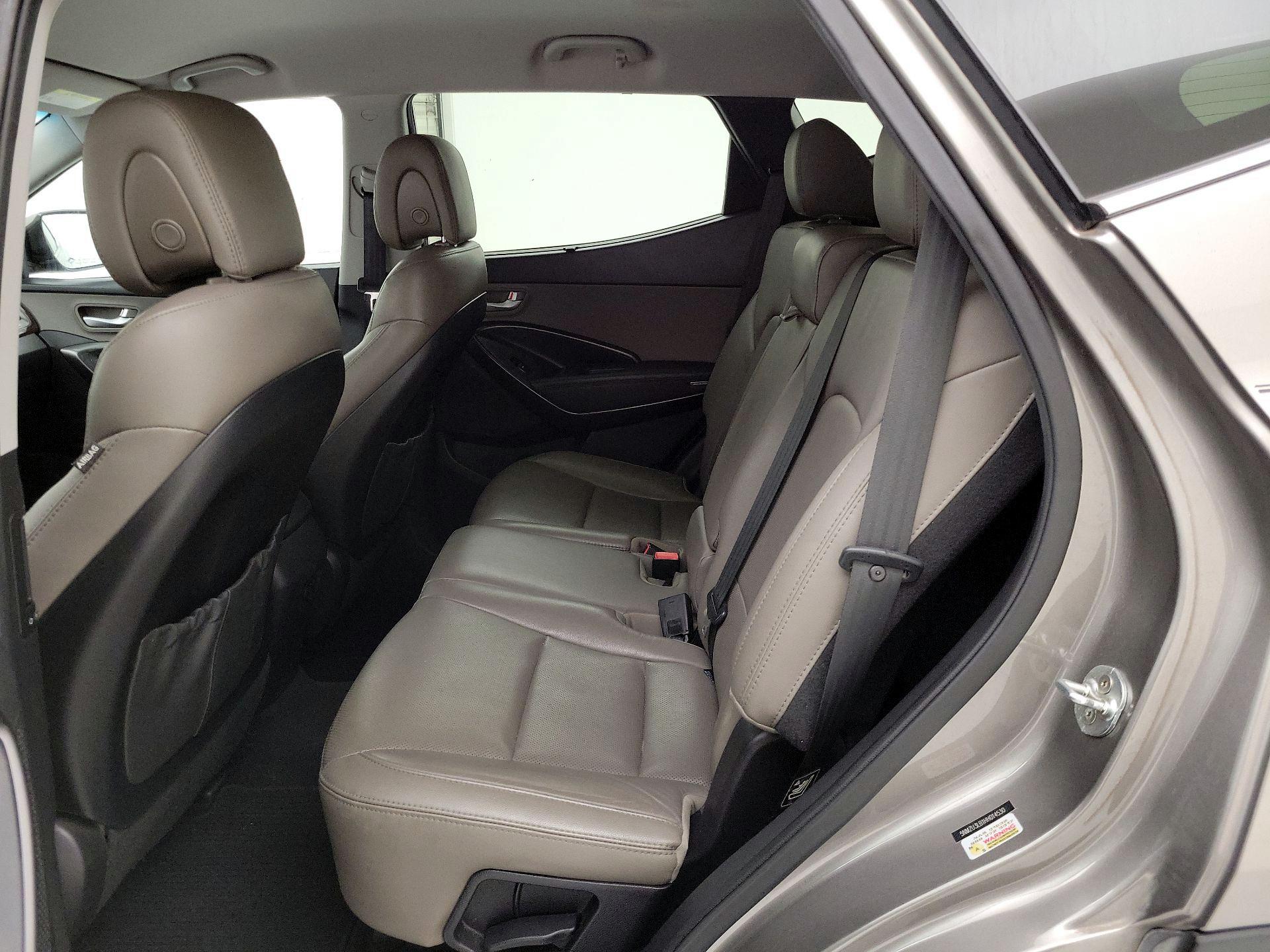 Thumbnail: 2017 Hyundai Santa Fe - 19