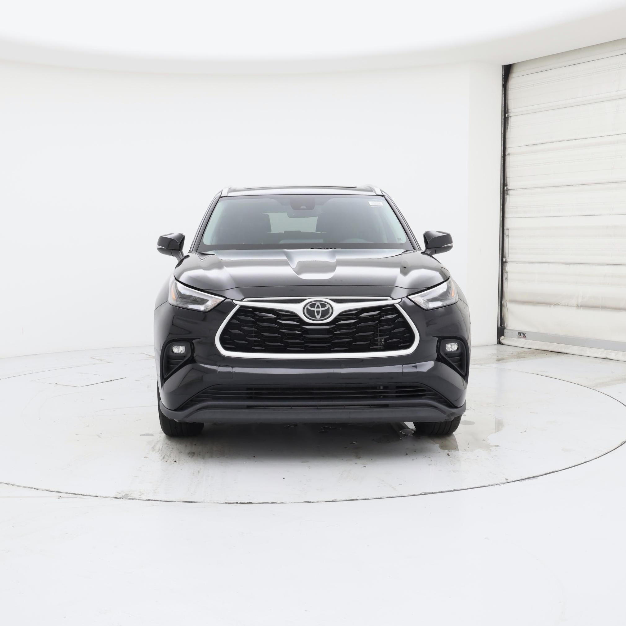 Thumbnail: 2022 Toyota Highlander - 5