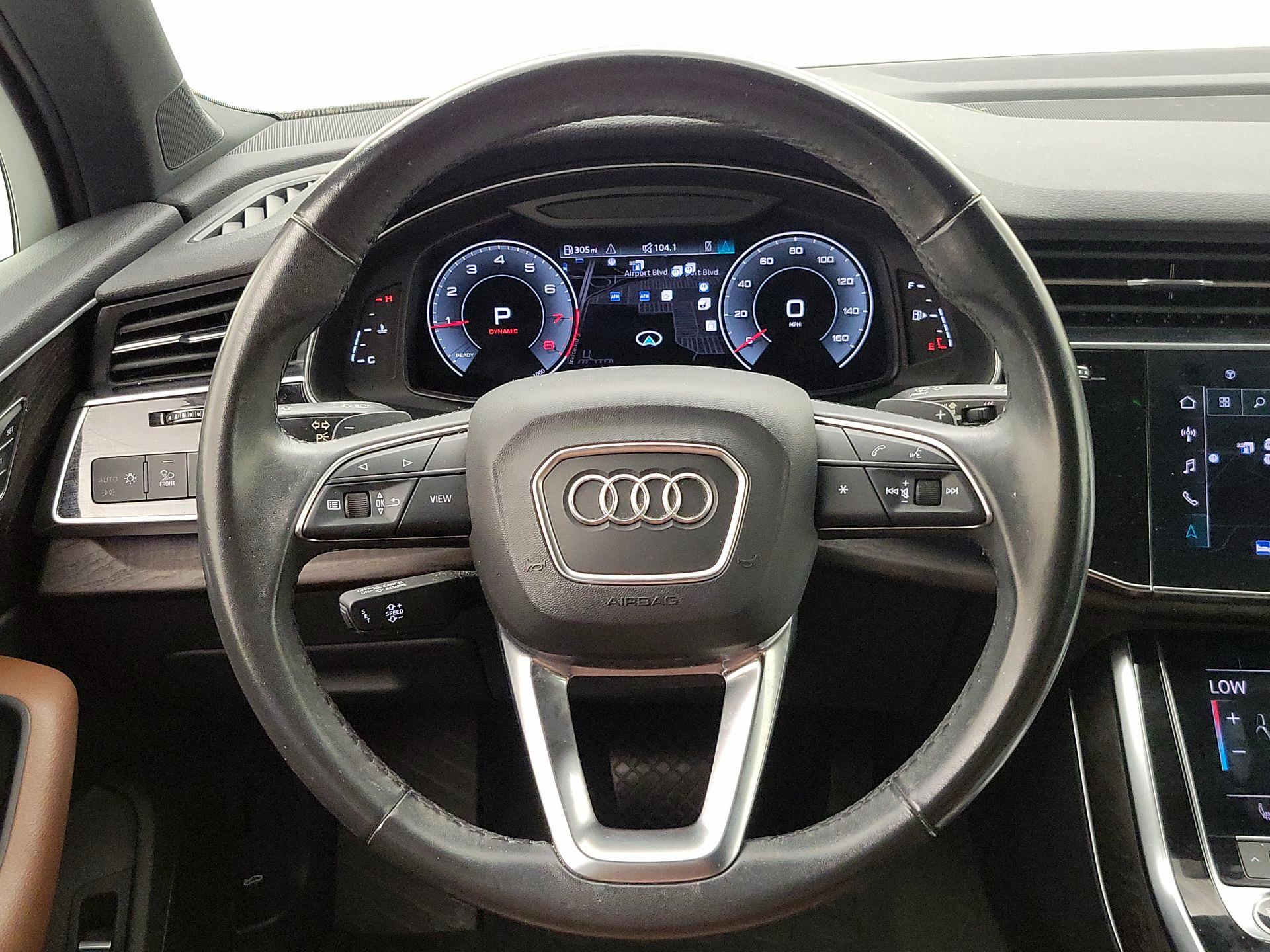 Thumbnail: 2021 Audi Q7 - 10