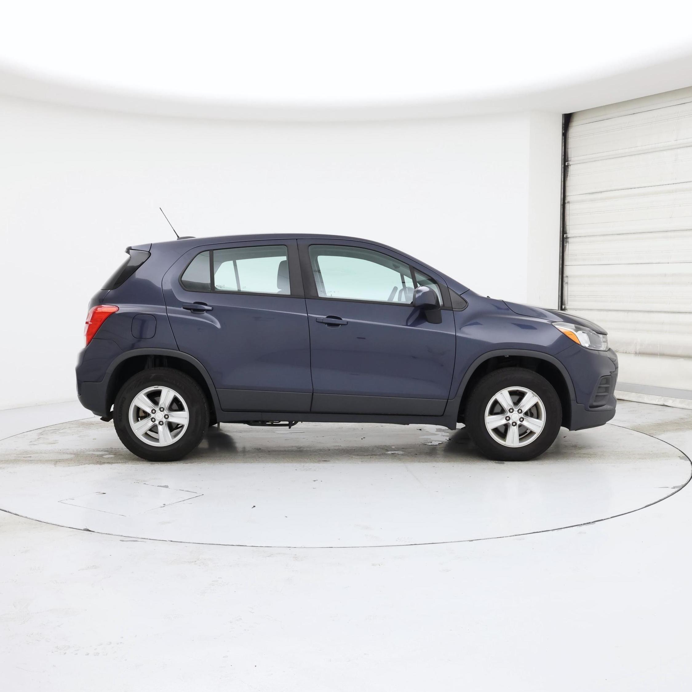 Thumbnail: 2019 Chevrolet Trax - 7