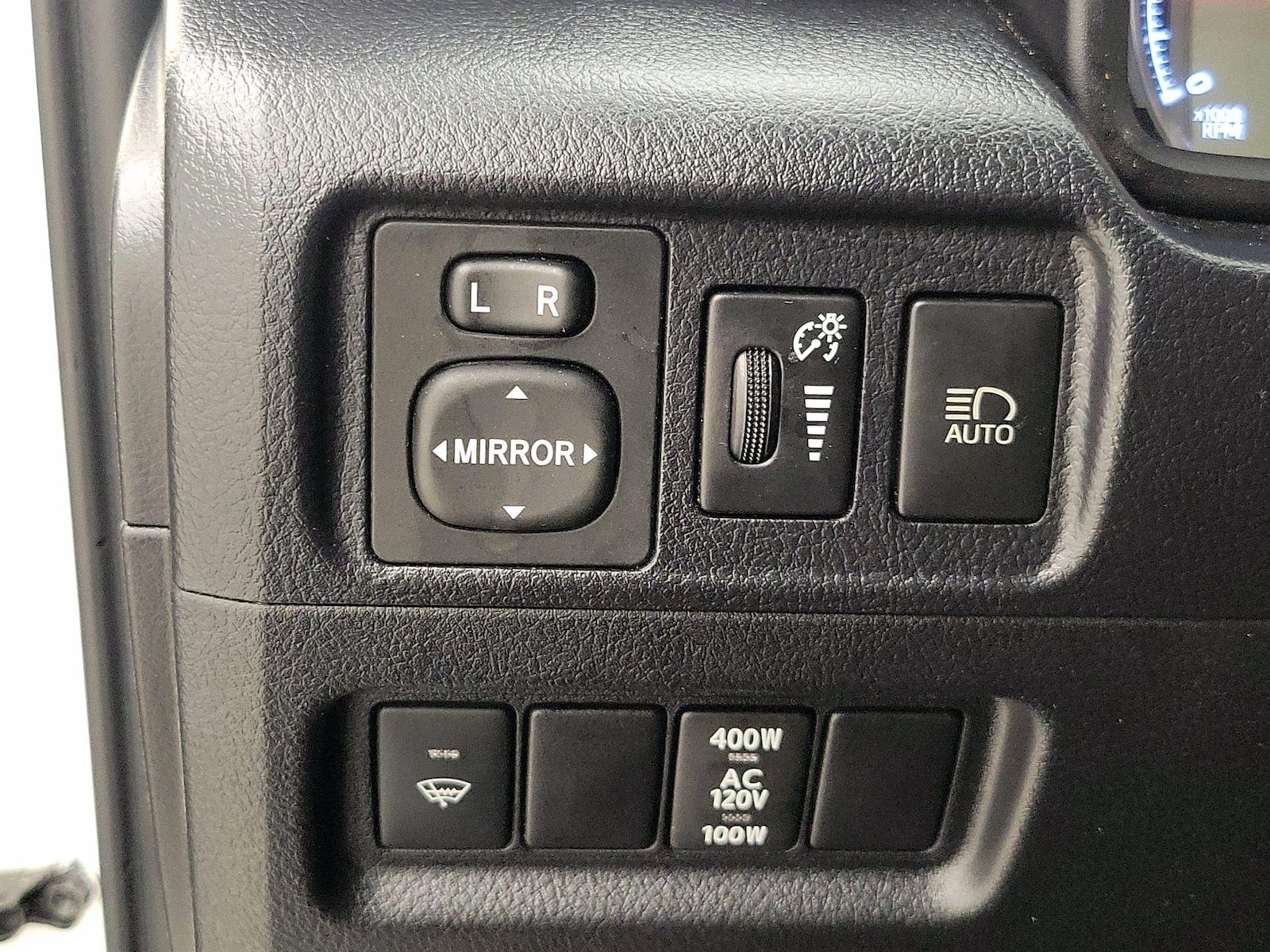 2021 Toyota 4Runner Limited - Photo 14
