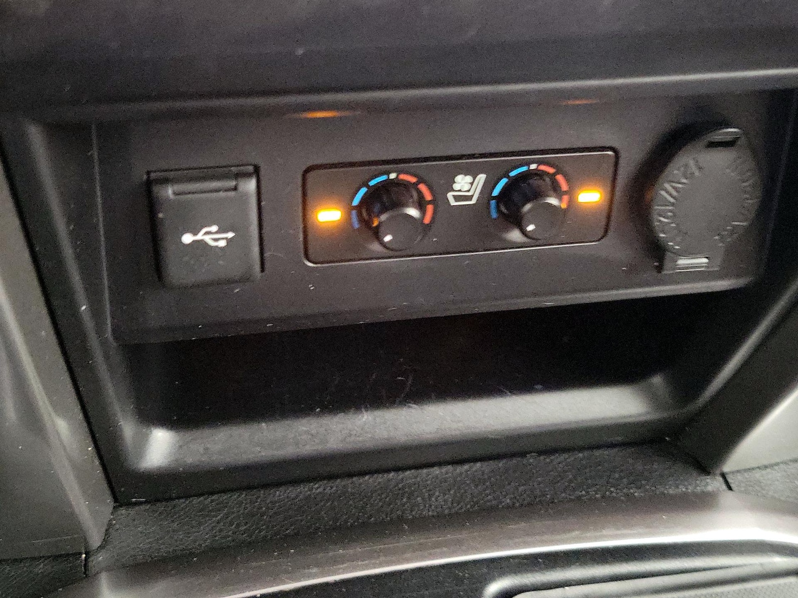 2021 Toyota 4Runner Limited - Photo 19