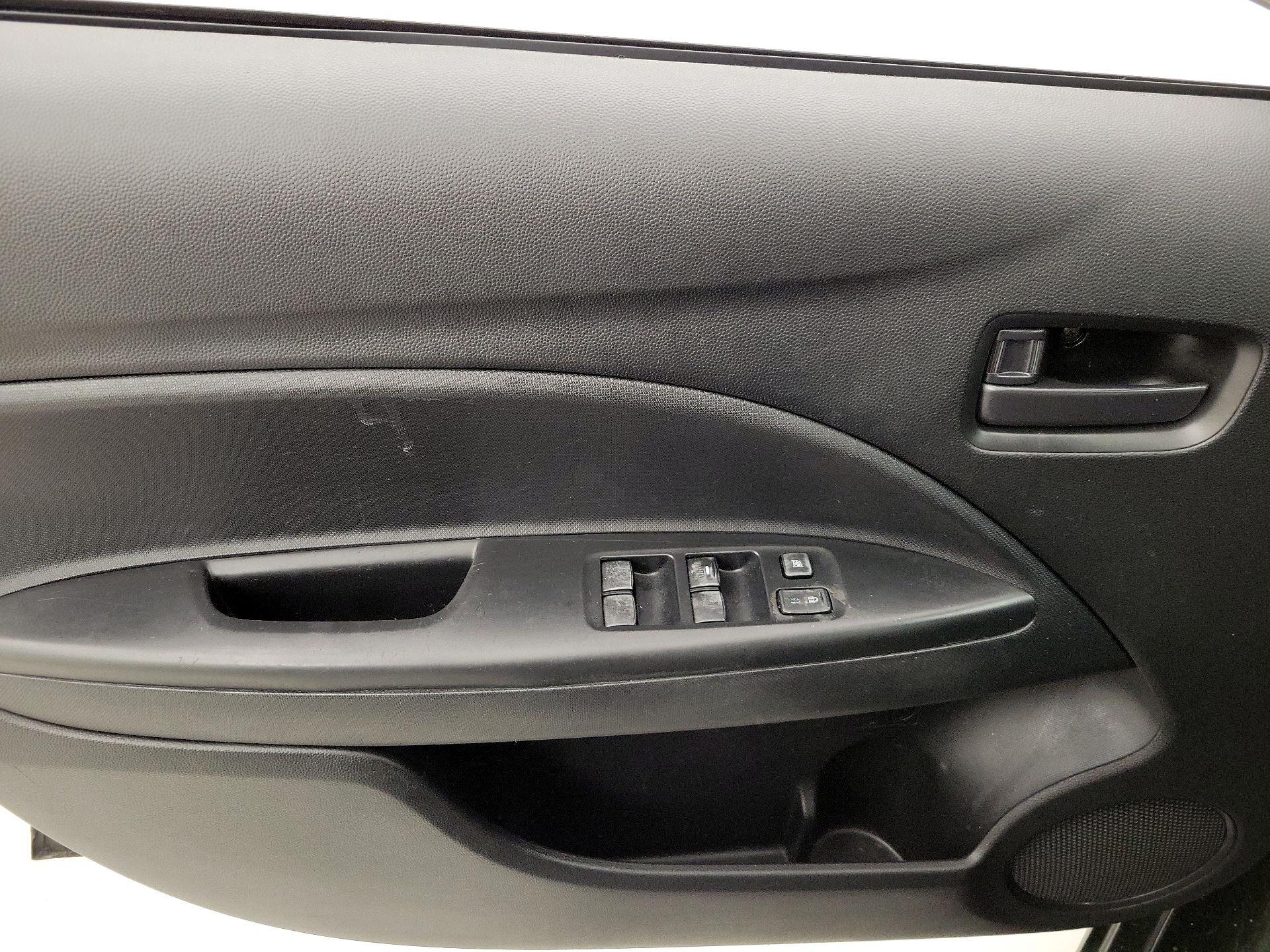 Thumbnail: 2020 Mitsubishi Mirage G4 - 12
