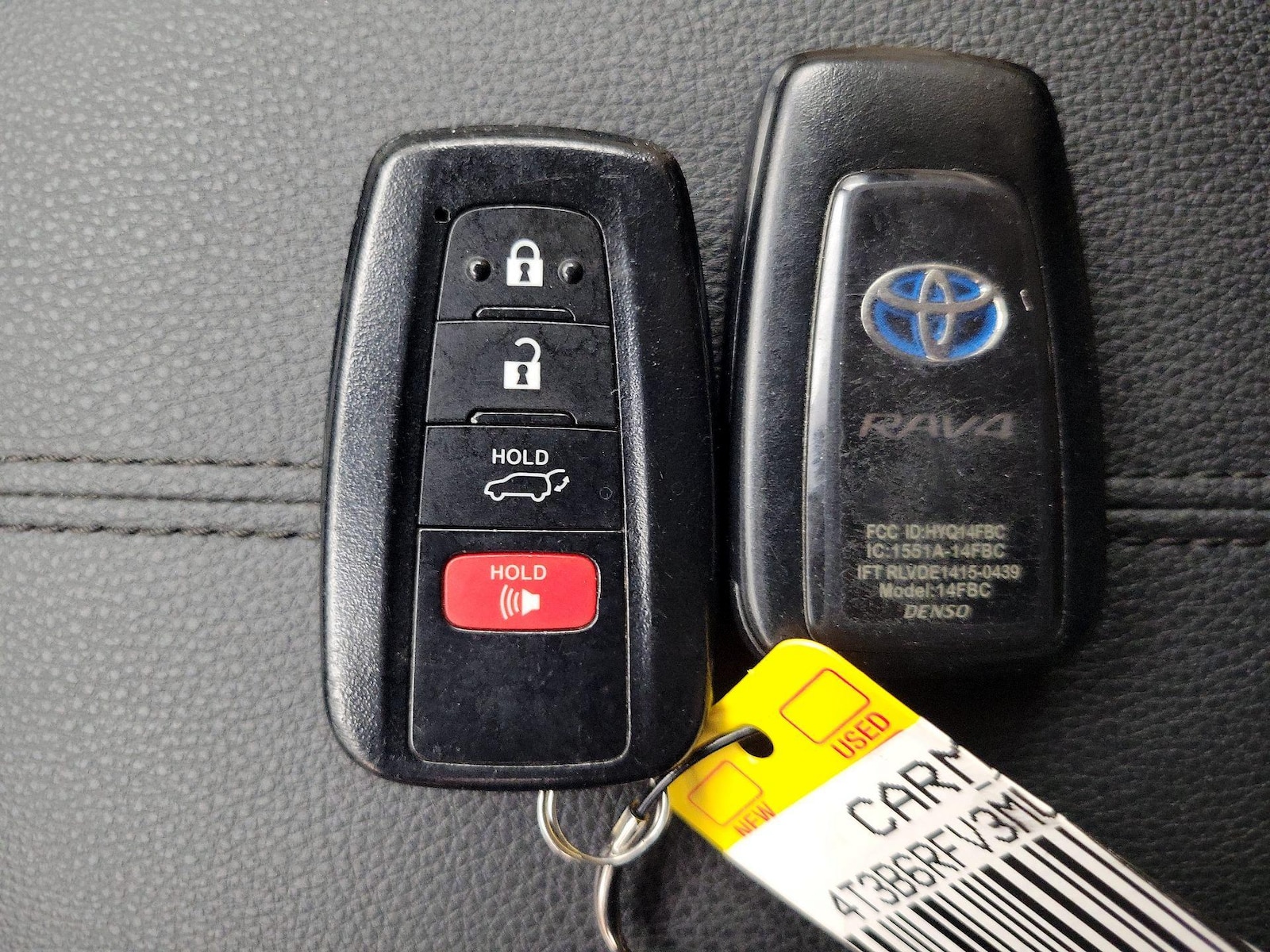 2021 Toyota RAV4 XLE Premium - Photo 24