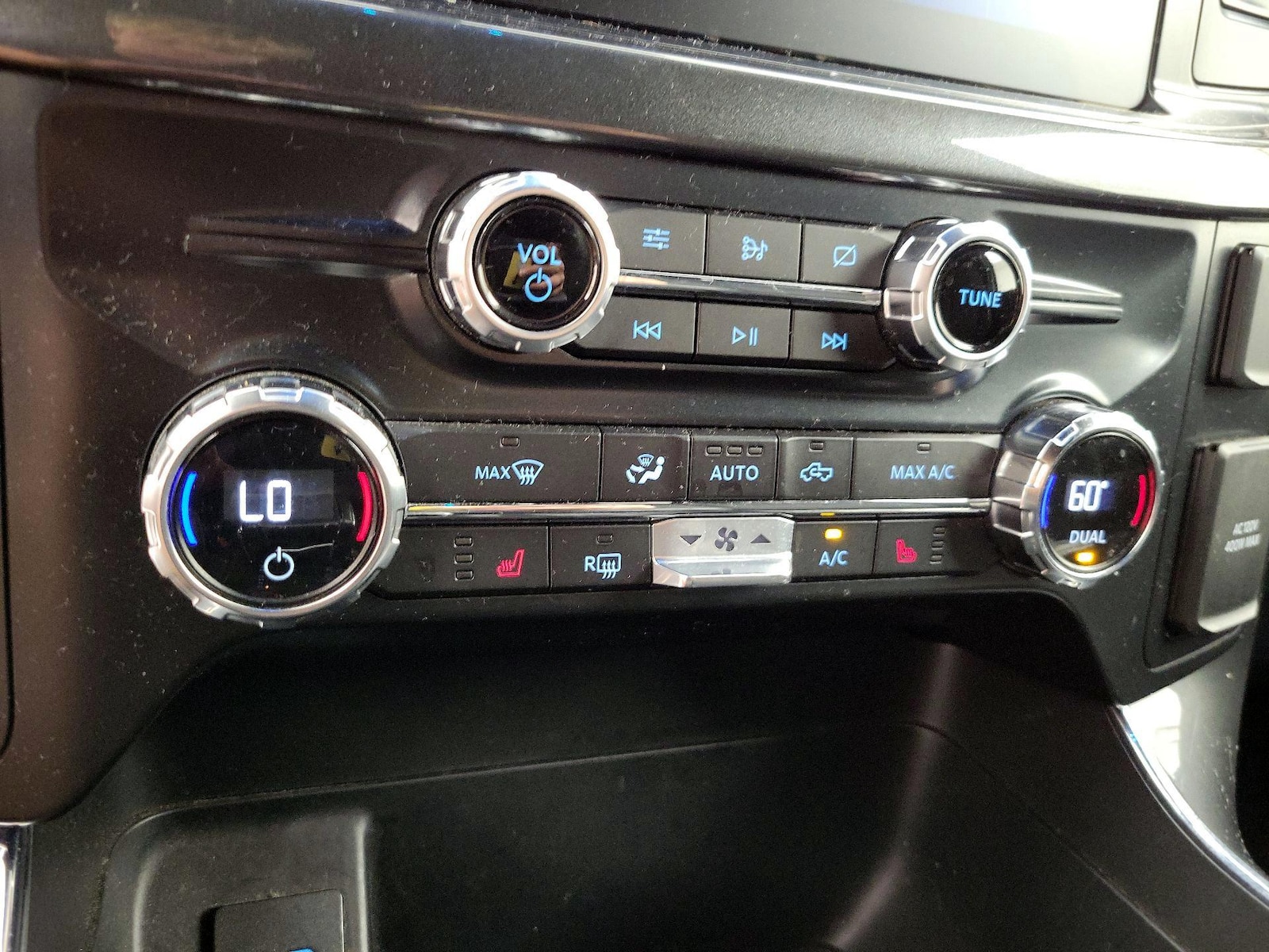 2021 Ford F-150 XLT - Photo 17