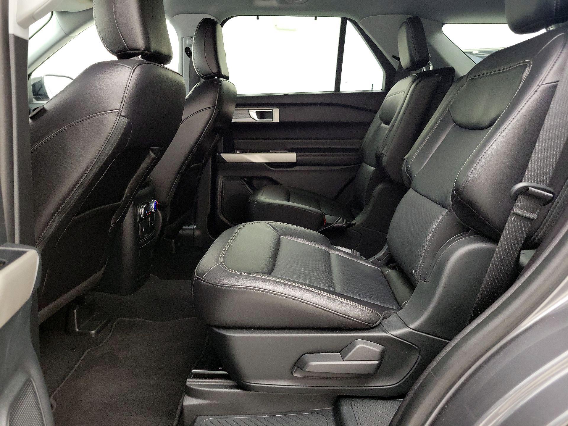 Thumbnail: 2022 Ford Explorer - 19