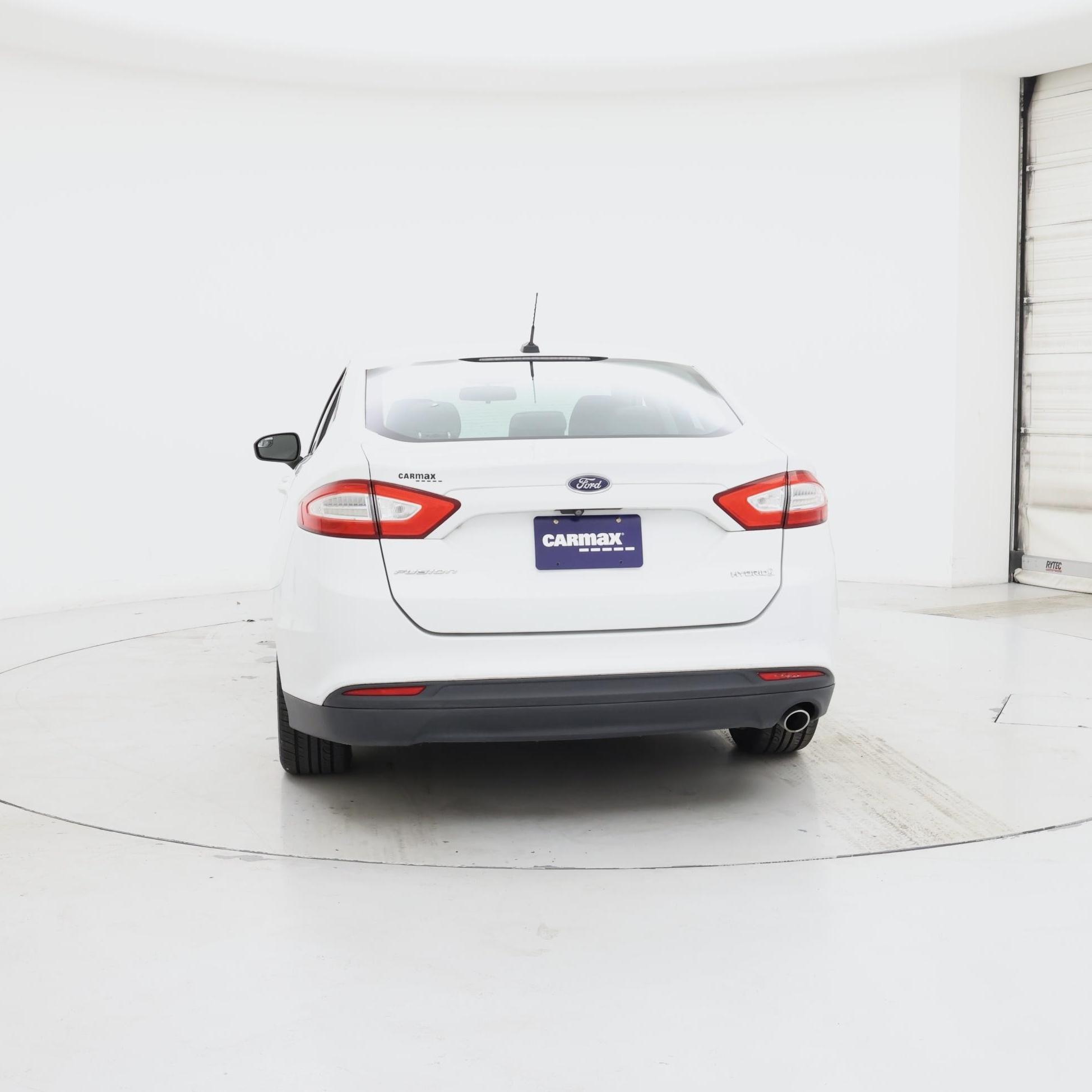Thumbnail: 2016 Ford Fusion - 6