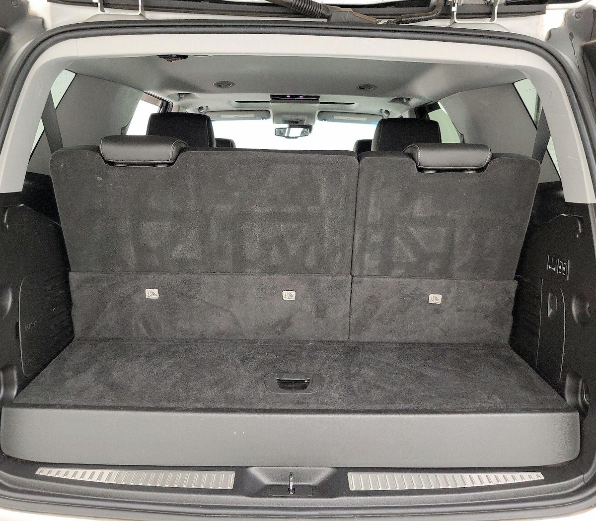 Trunk/Cargo (Seats Up)