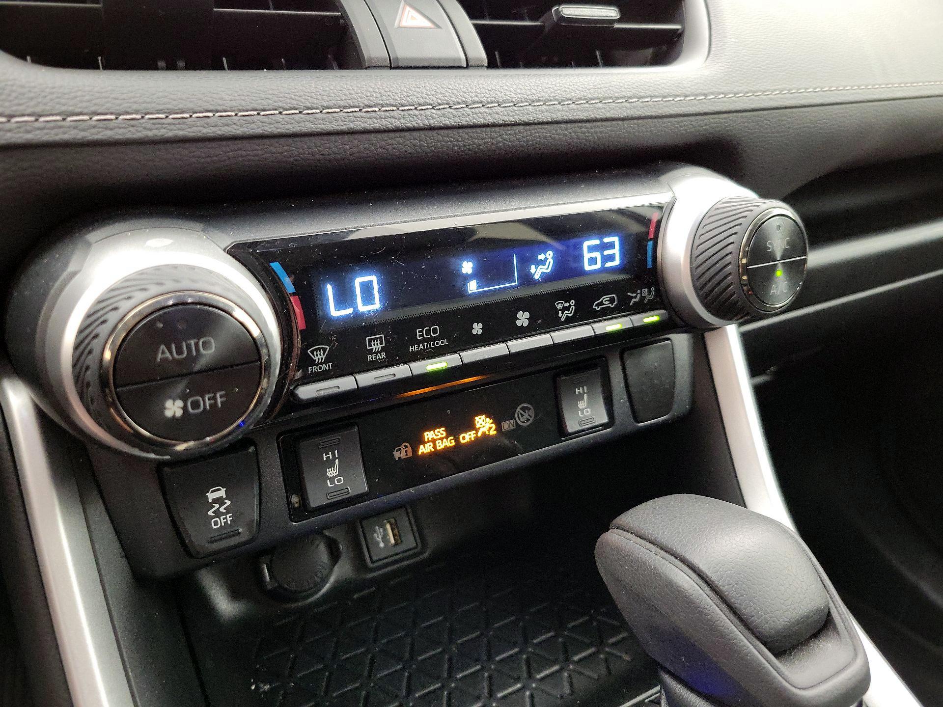Thumbnail: 2023 Toyota RAV4 - 16