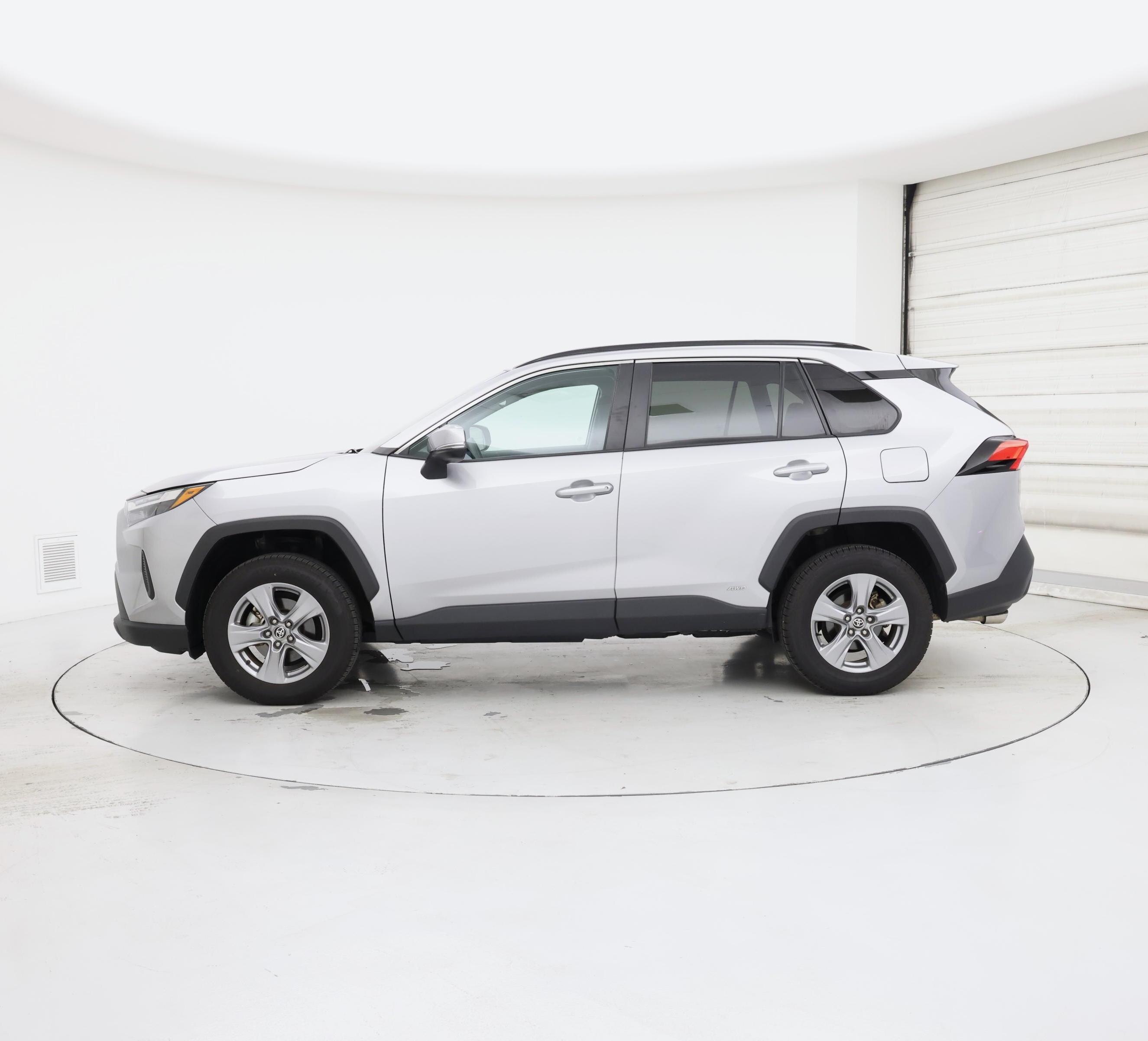 Thumbnail: 2023 Toyota RAV4 - 3