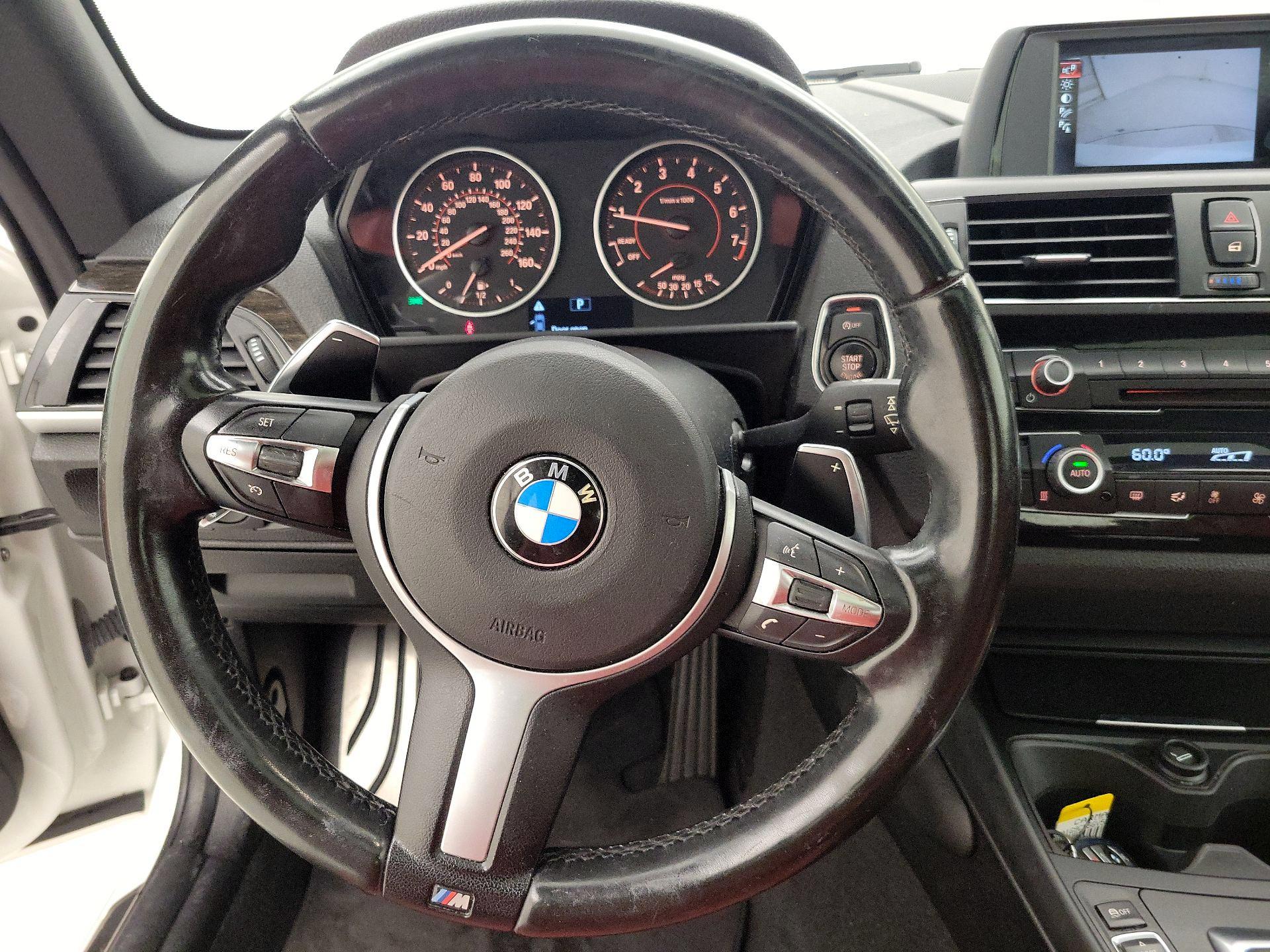 Thumbnail: 2016 BMW 2 Series - 10