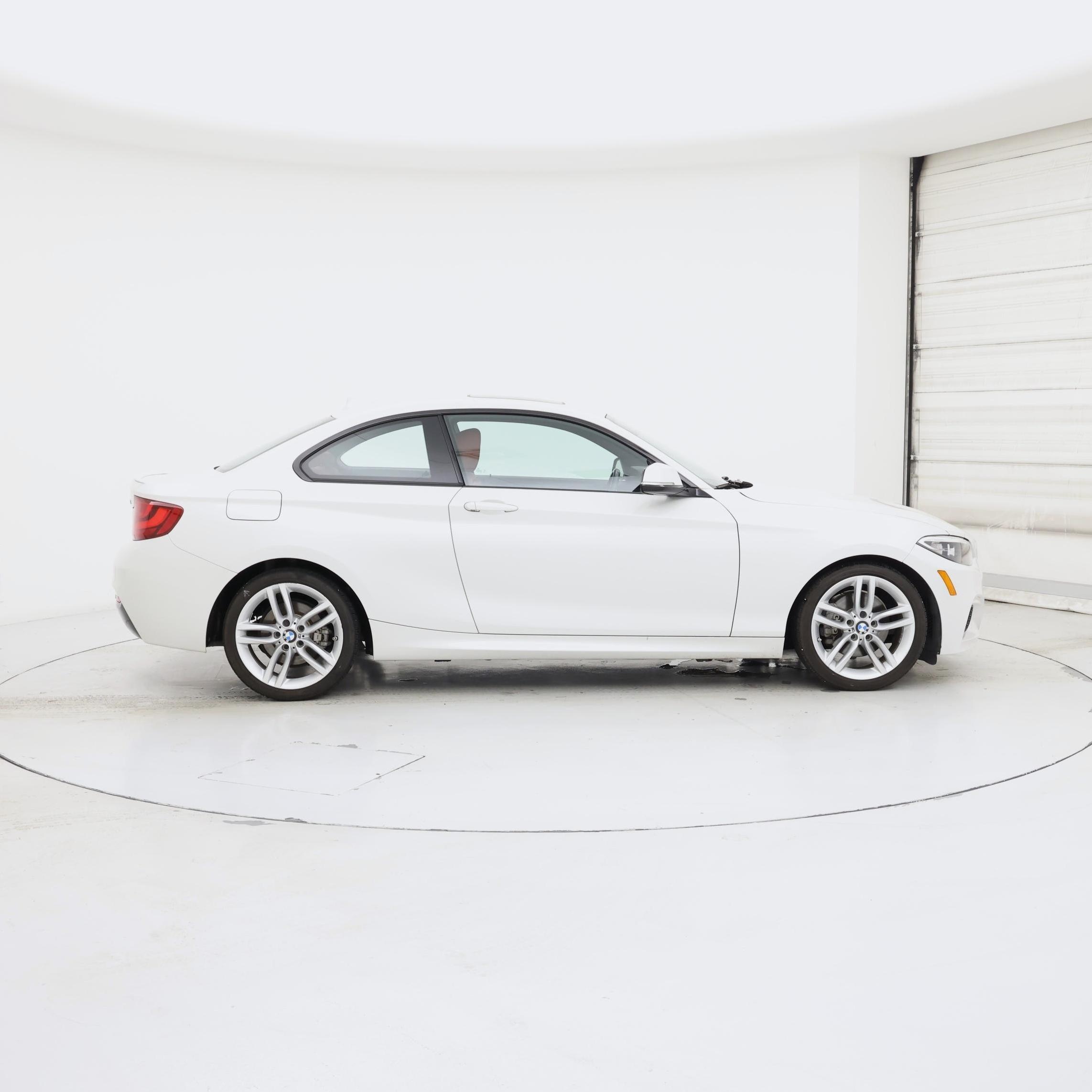 Thumbnail: 2016 BMW 2 Series - 7