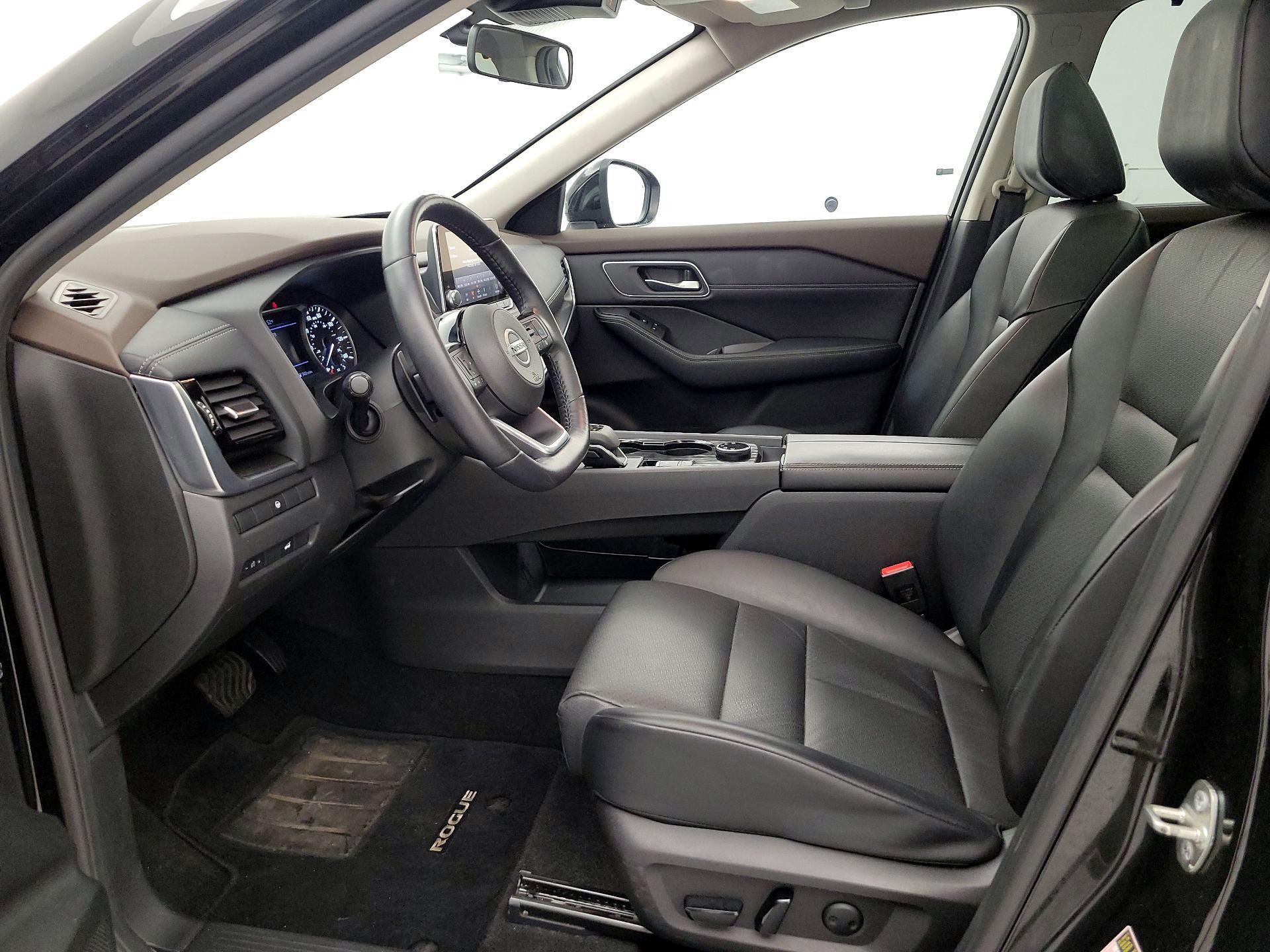 Thumbnail: 2021 Nissan Rogue - 11