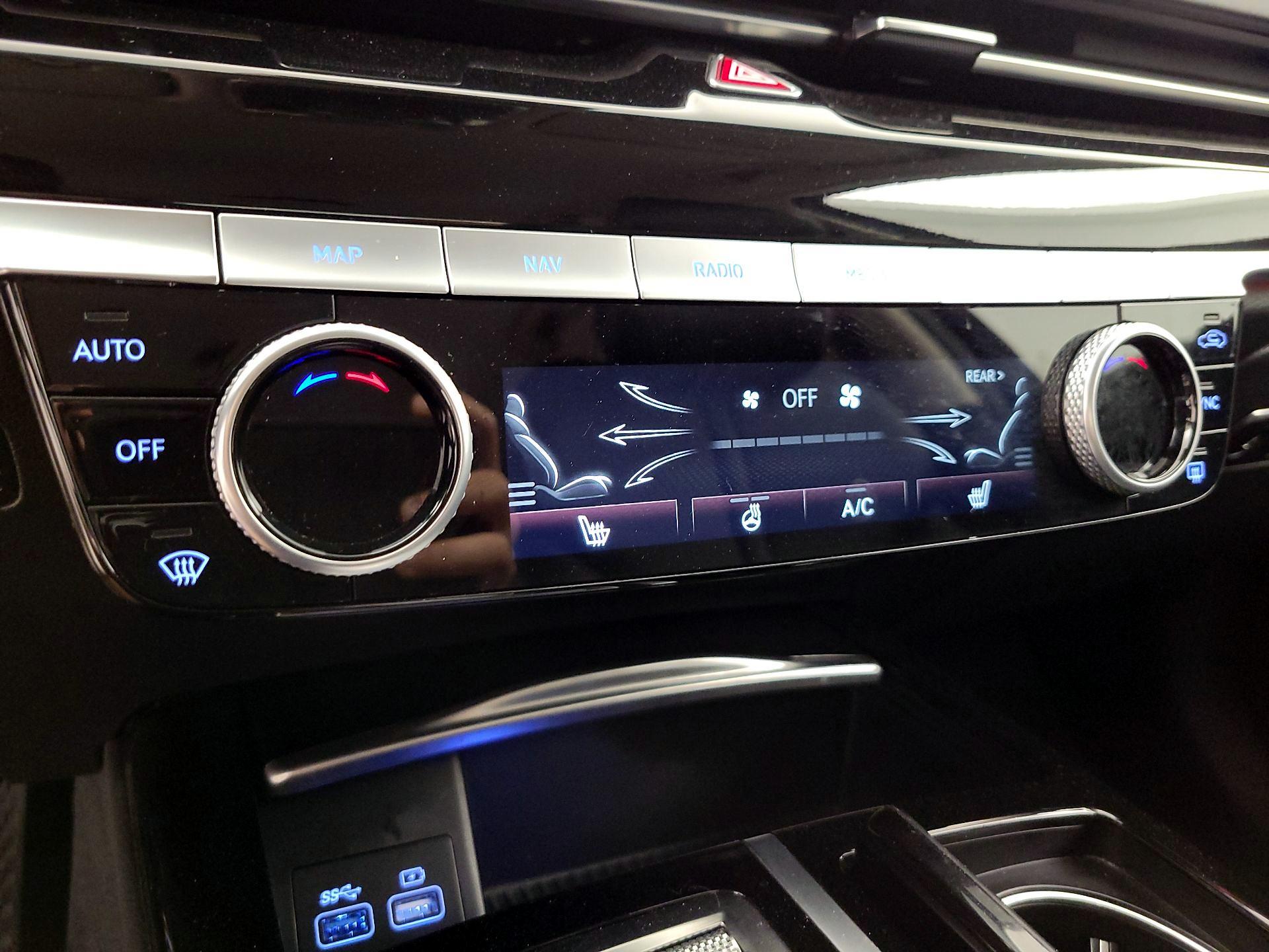 Thumbnail: 2023 Genesis G80 - 17