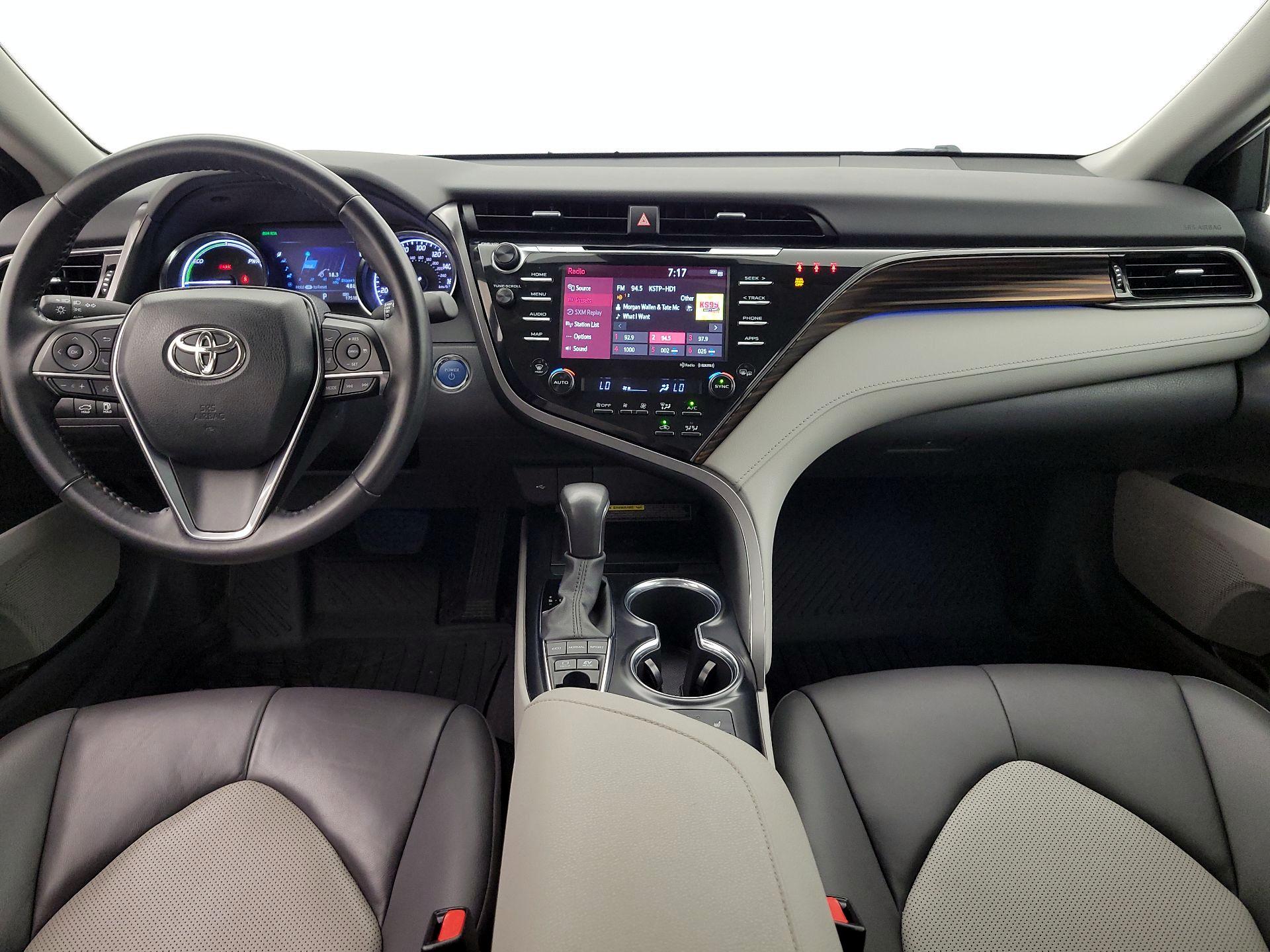 Thumbnail: 2020 Toyota Camry - 9