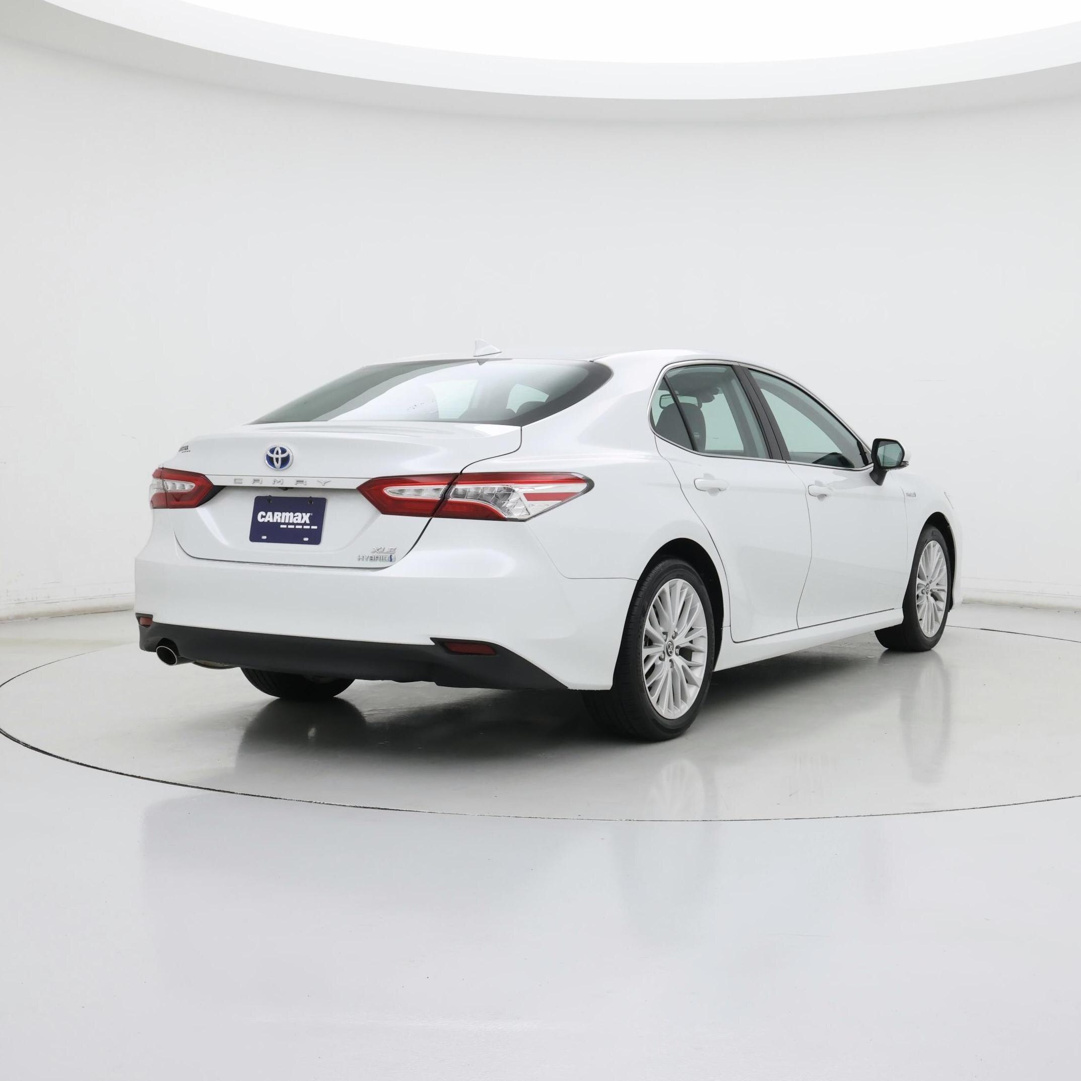 Thumbnail: 2020 Toyota Camry - 8