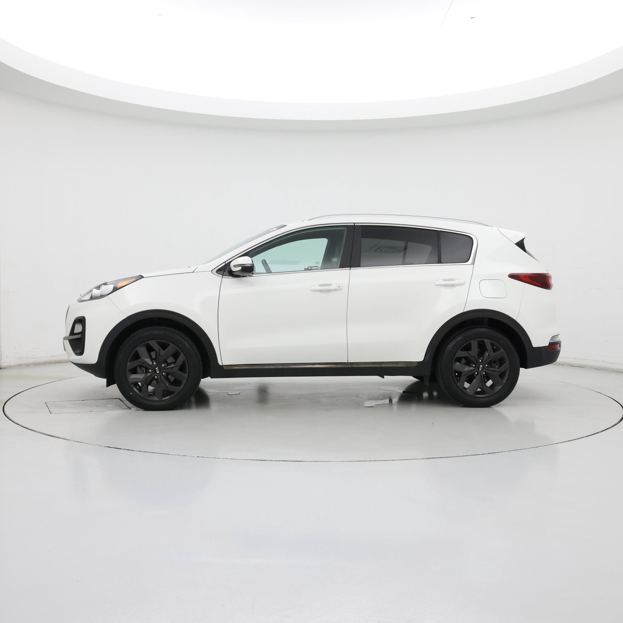 Thumbnail: 2021 Kia Sportage - 3
