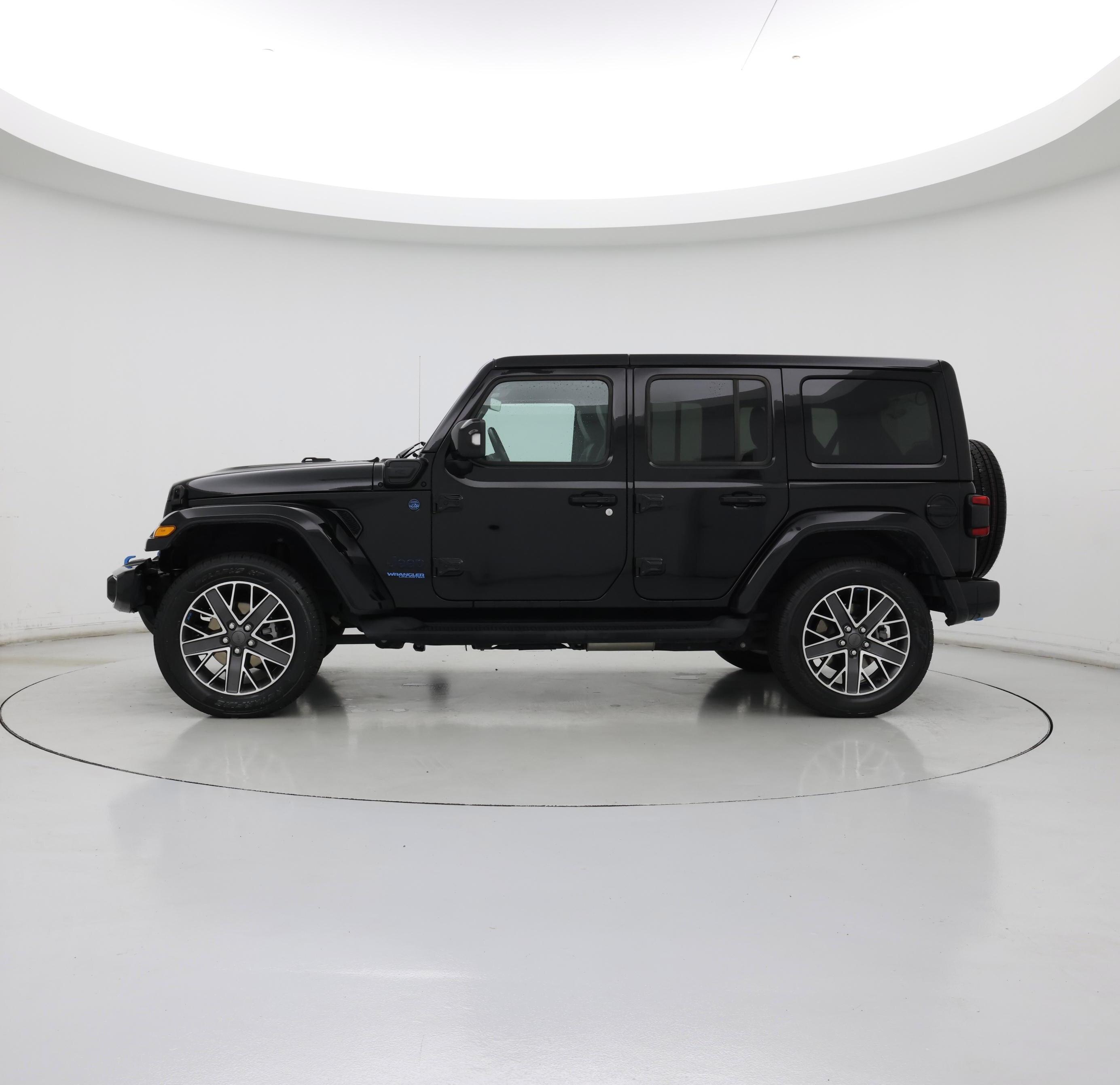 Thumbnail: 2022 Jeep Wrangler - 3