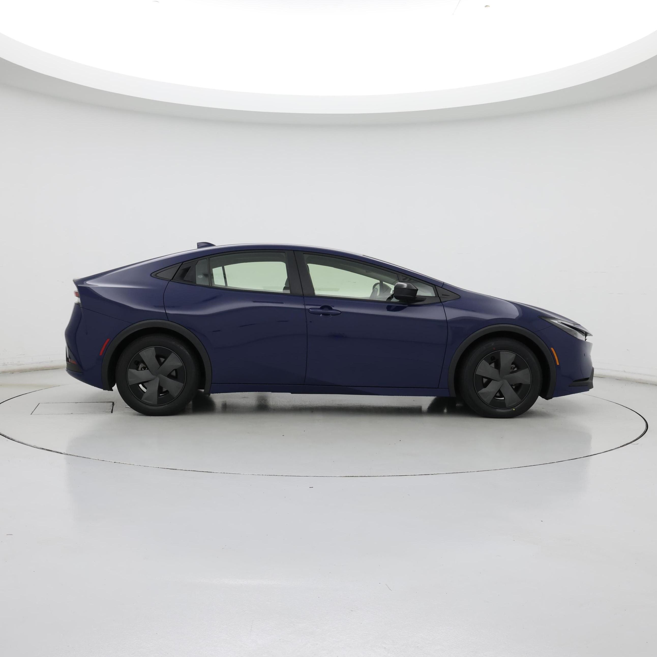 Thumbnail: 2023 Toyota Prius - 7