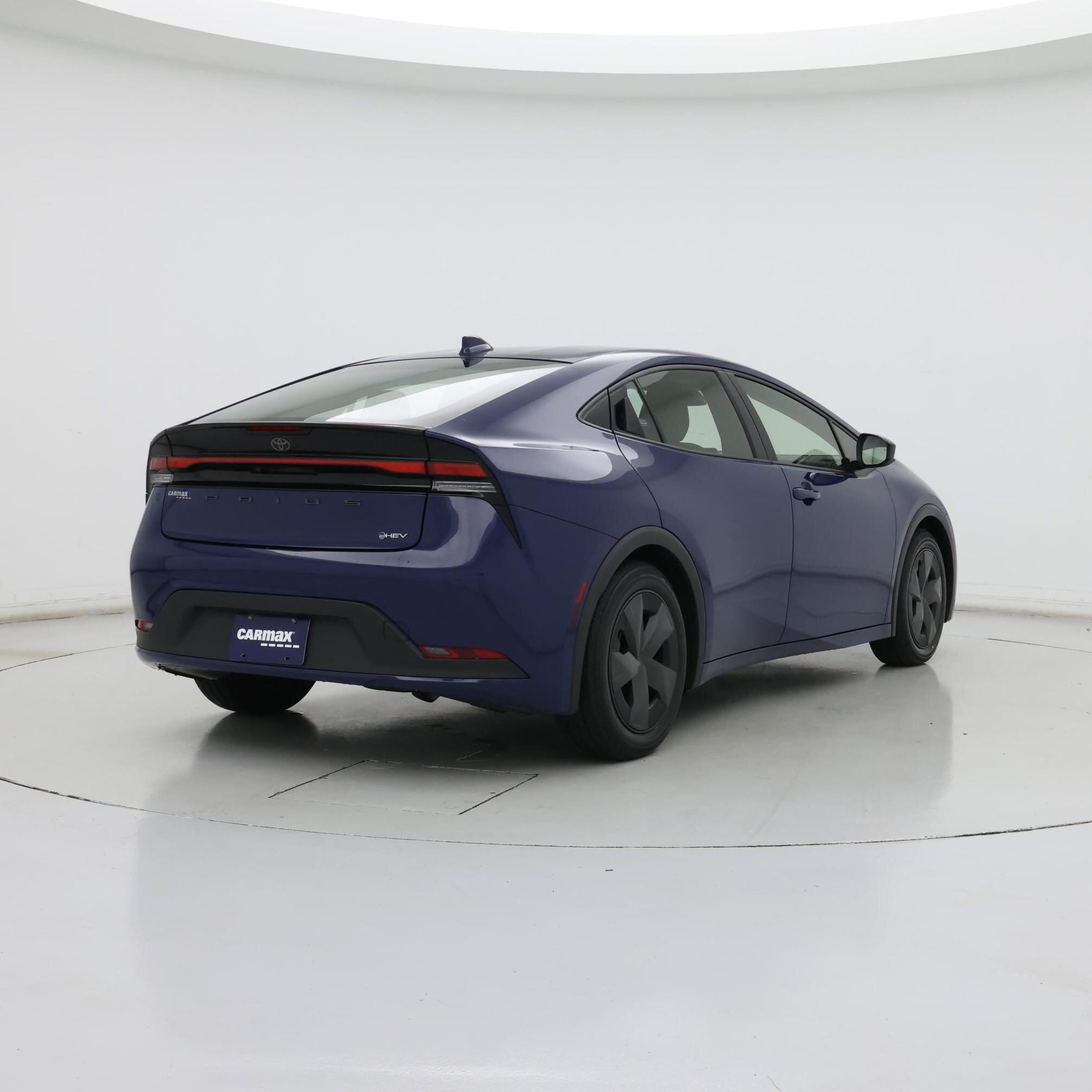 Thumbnail: 2023 Toyota Prius - 8