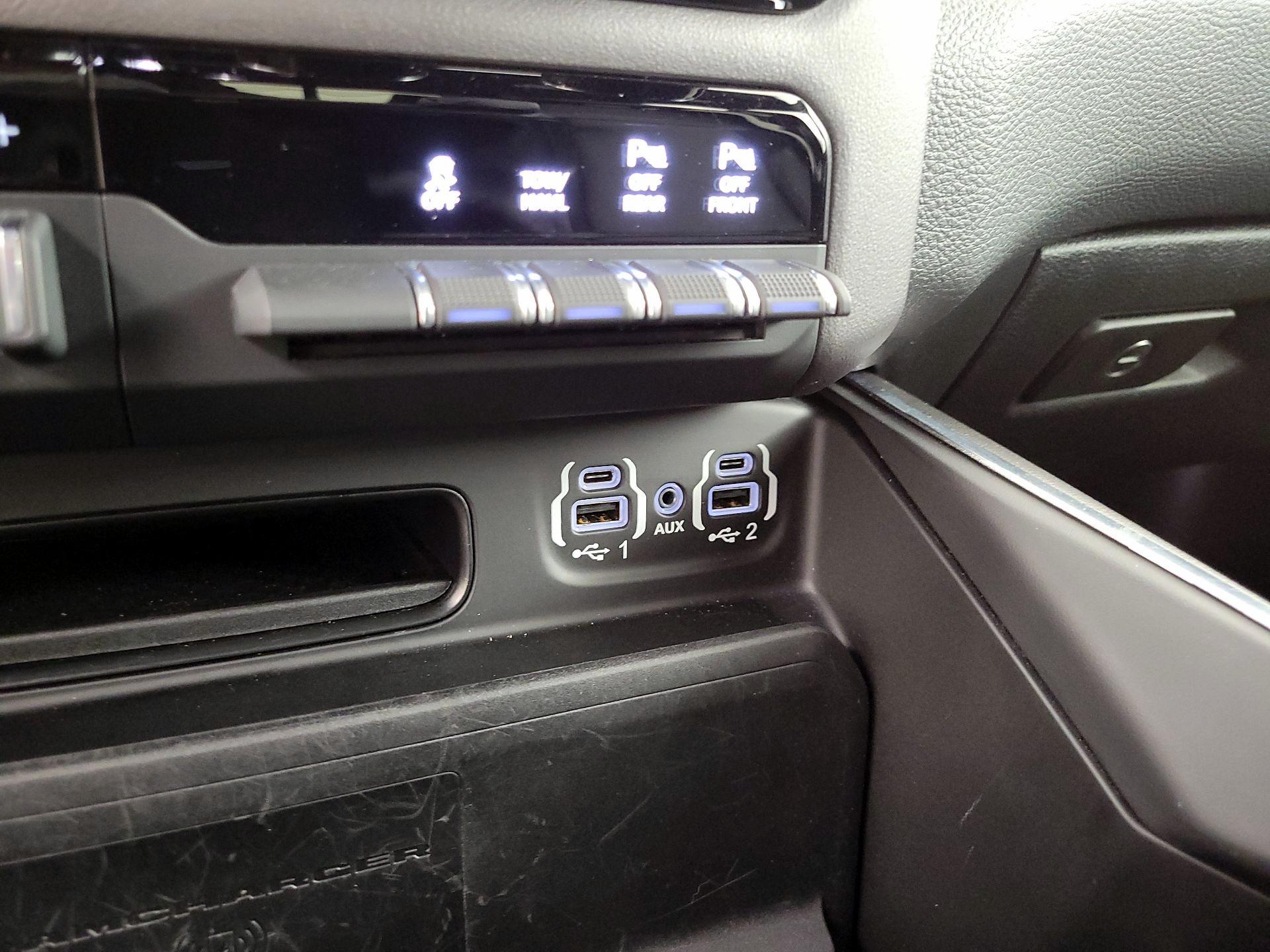 Thumbnail: 2021 RAM 1500 - 19