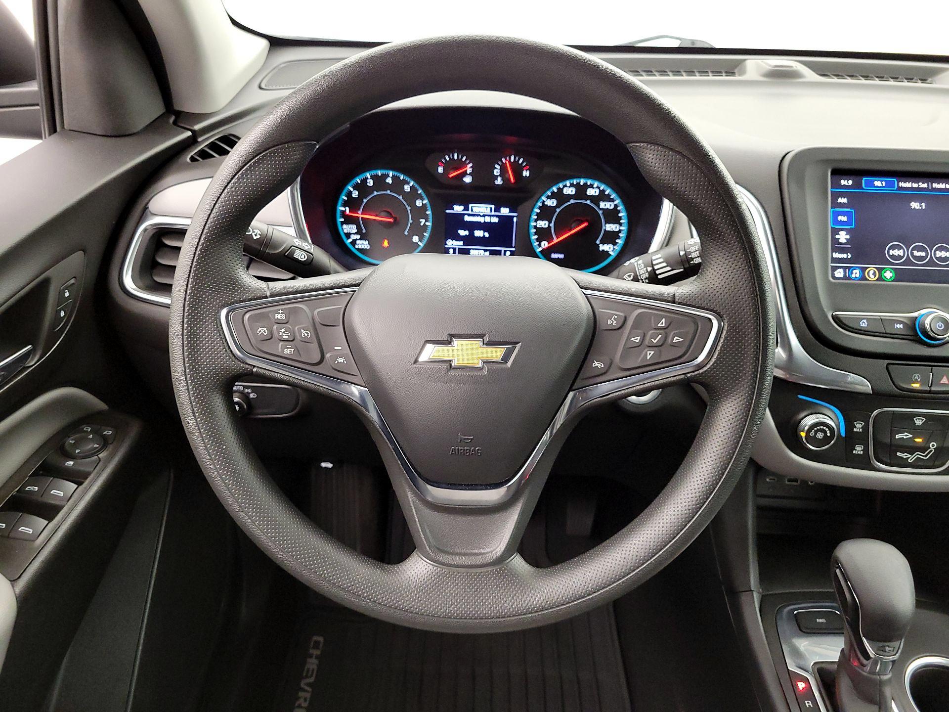 Thumbnail: 2023 Chevrolet Equinox - 10