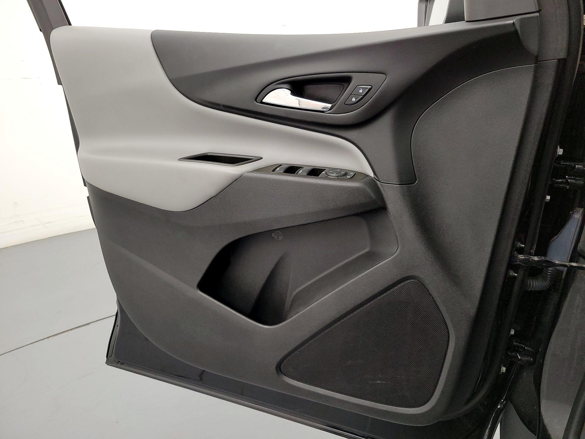 Thumbnail: 2023 Chevrolet Equinox - 12