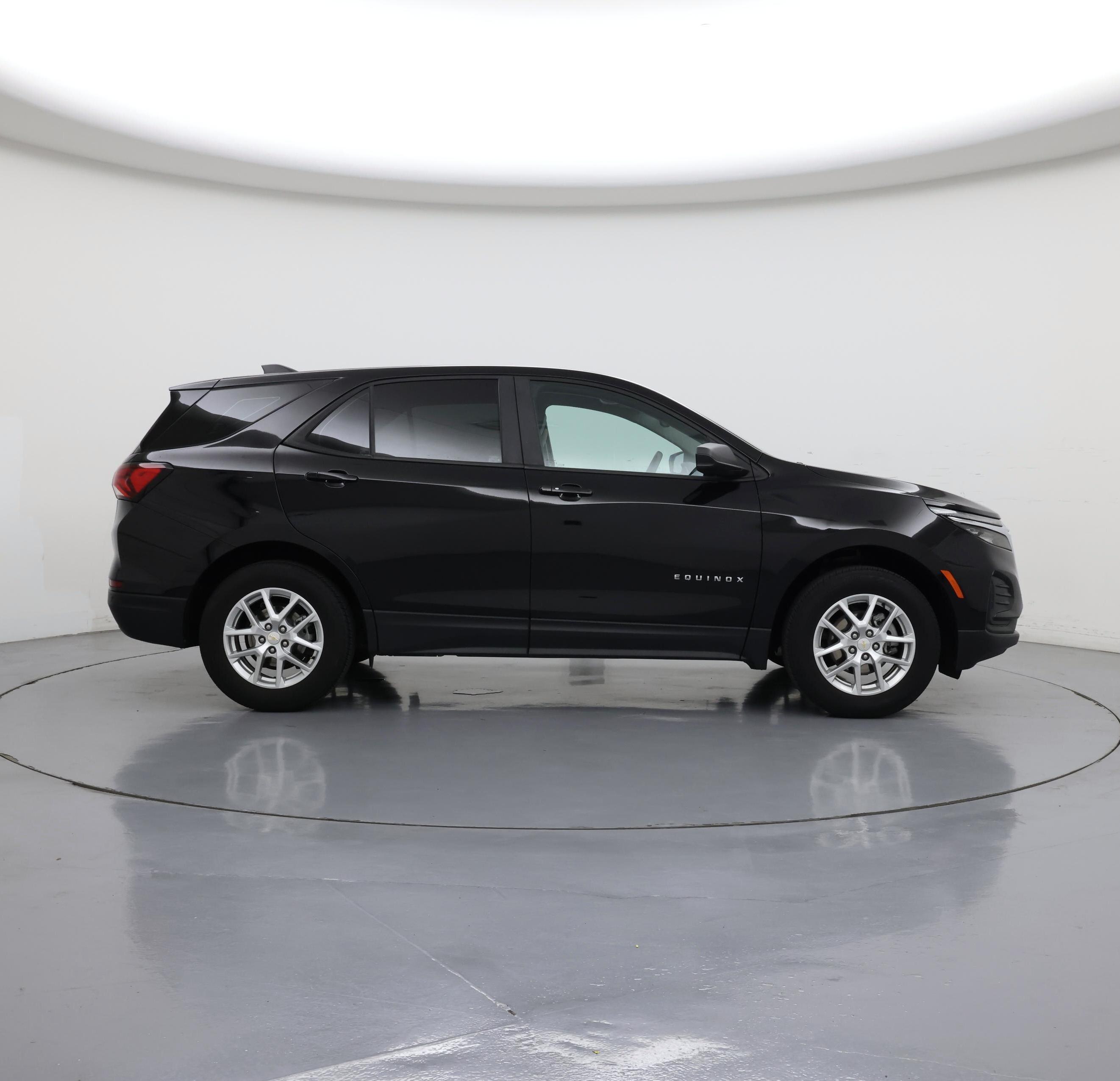 Thumbnail: 2023 Chevrolet Equinox - 7
