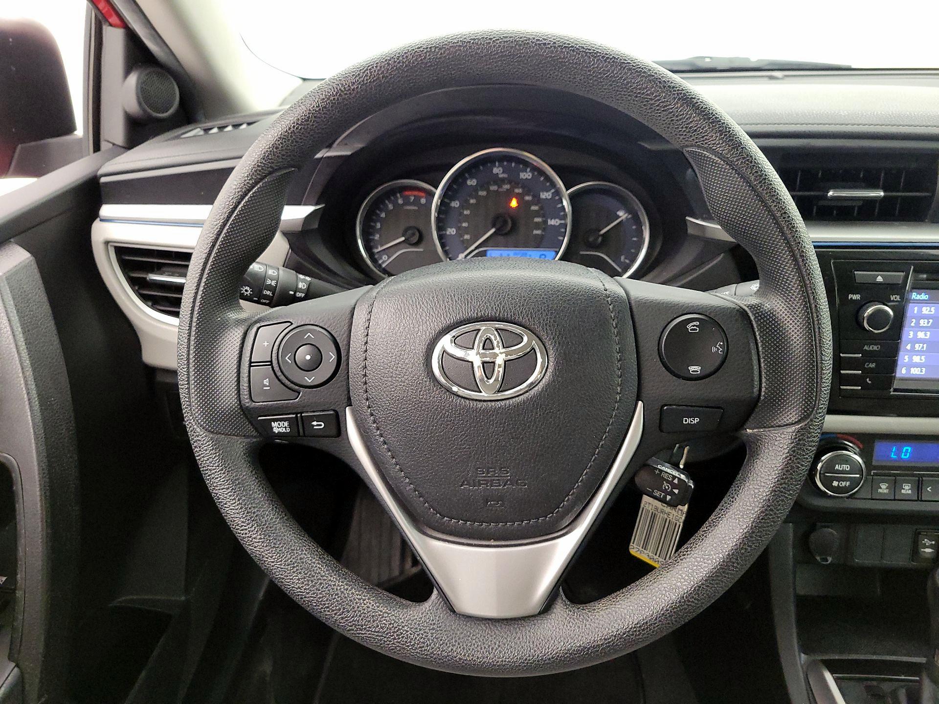 Thumbnail: 2016 Toyota Corolla - 10
