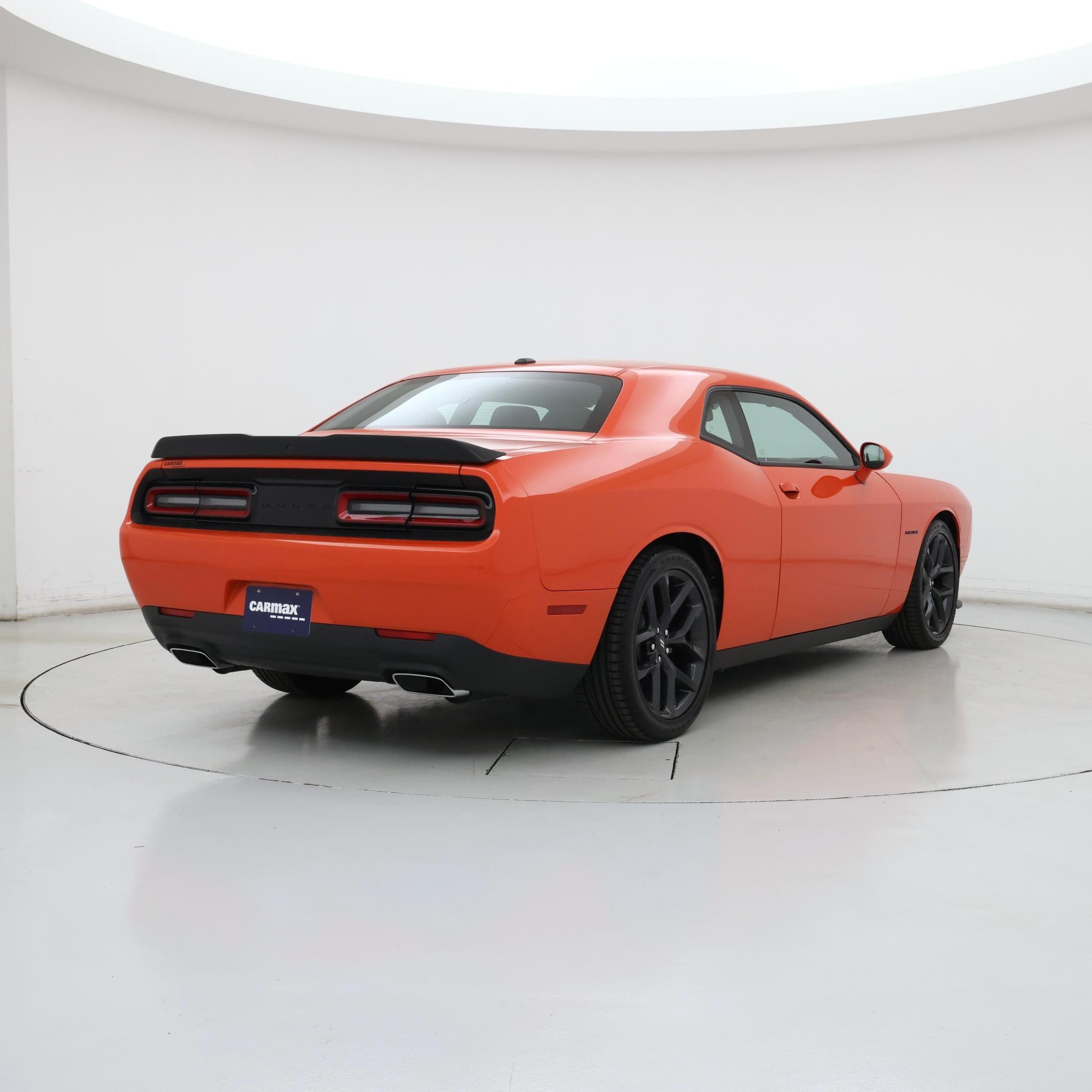 Thumbnail: 2021 Dodge Challenger - 8