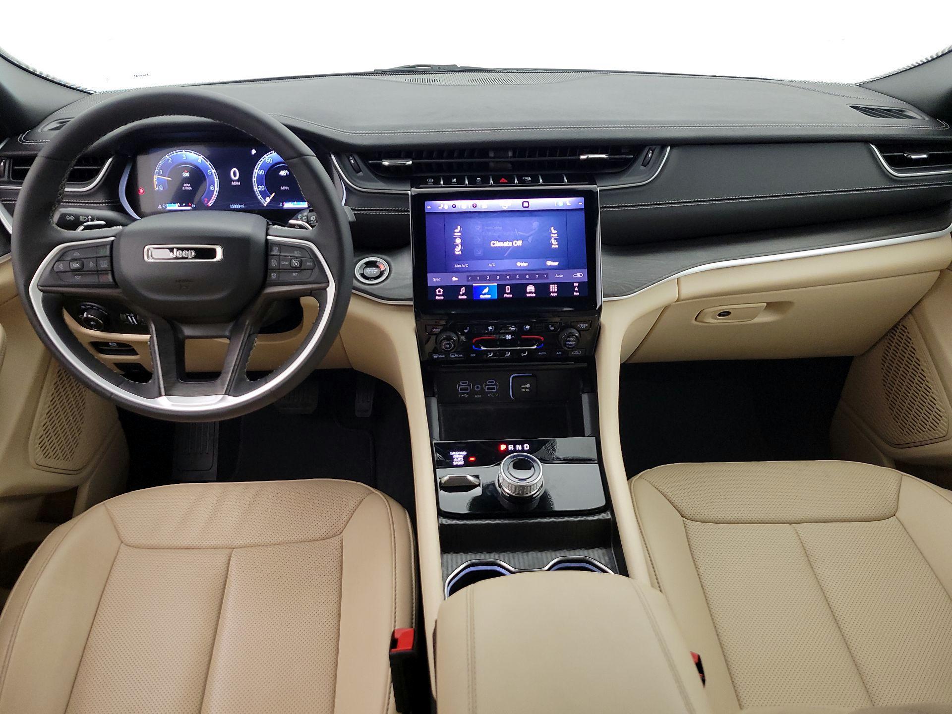 Thumbnail: 2024 Jeep Grand Cherokee - 9