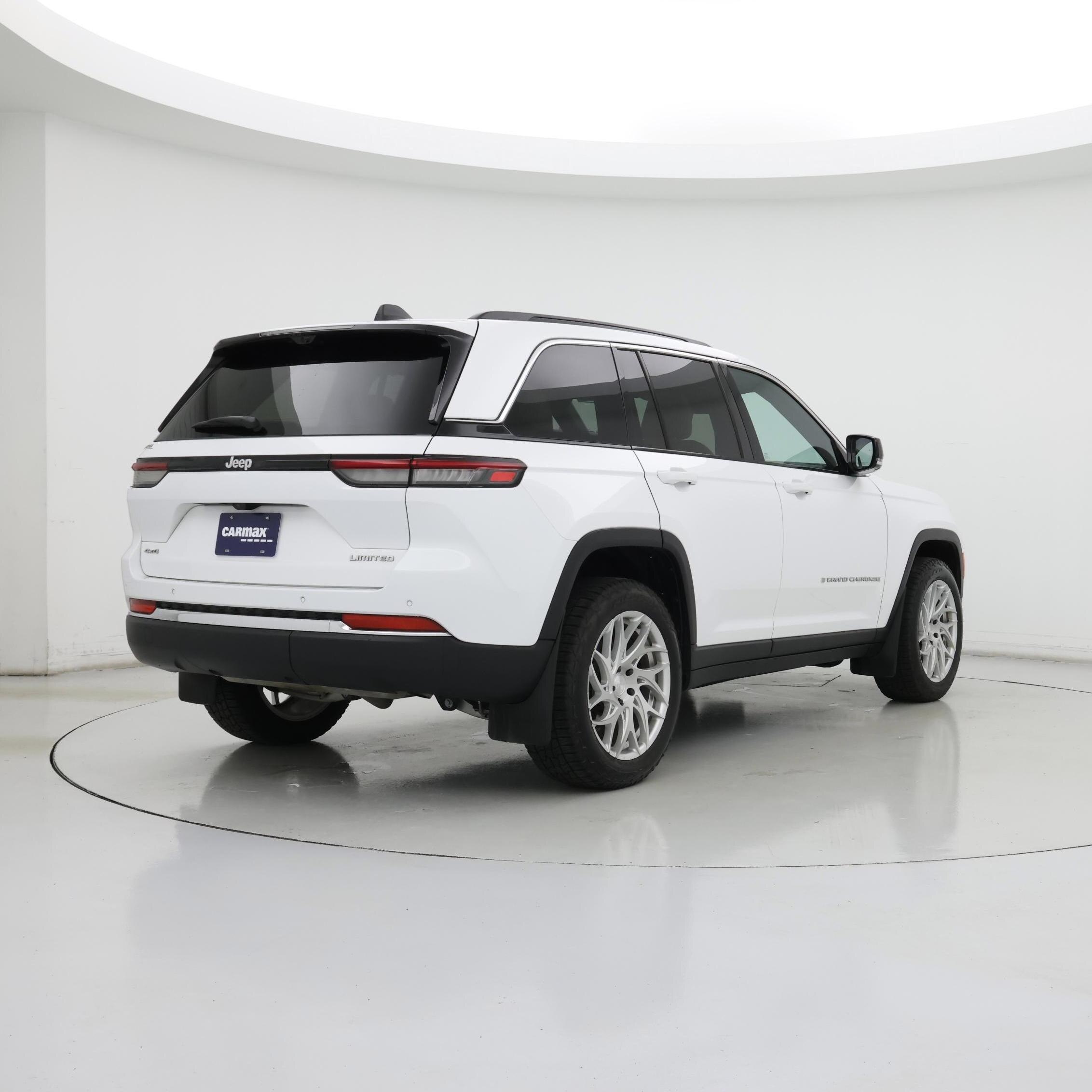 Thumbnail: 2024 Jeep Grand Cherokee - 8