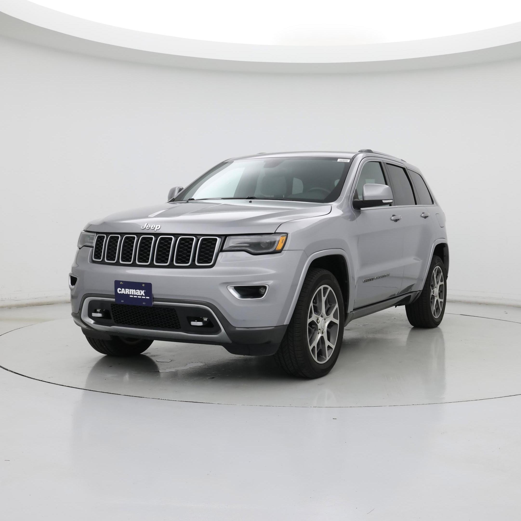 Thumbnail: 2018 Jeep Grand Cherokee - 4