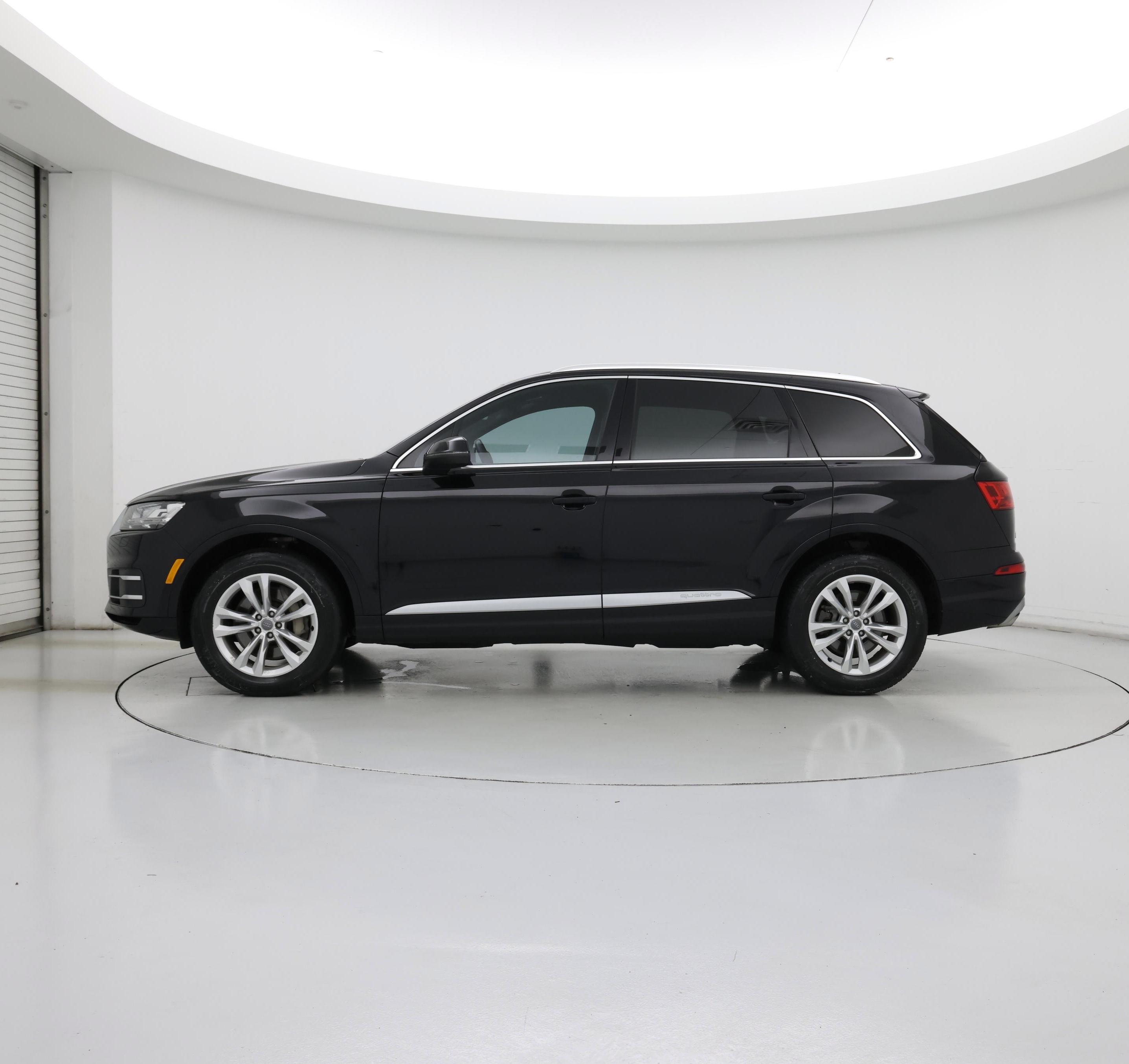 Thumbnail: 2018 Audi Q7 - 3