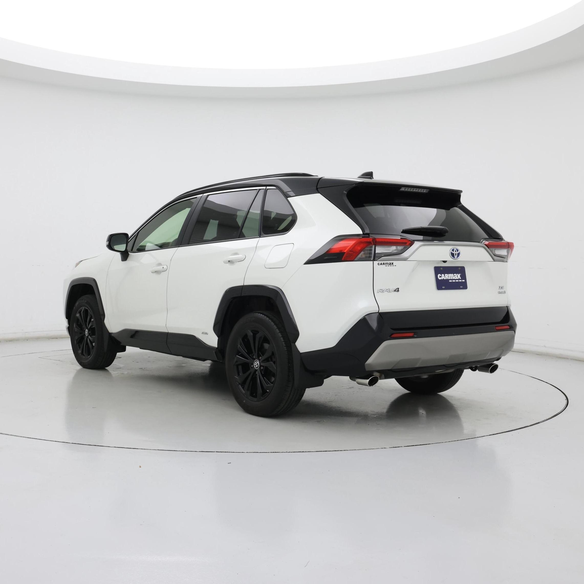 Thumbnail: 2022 Toyota RAV4 - 2