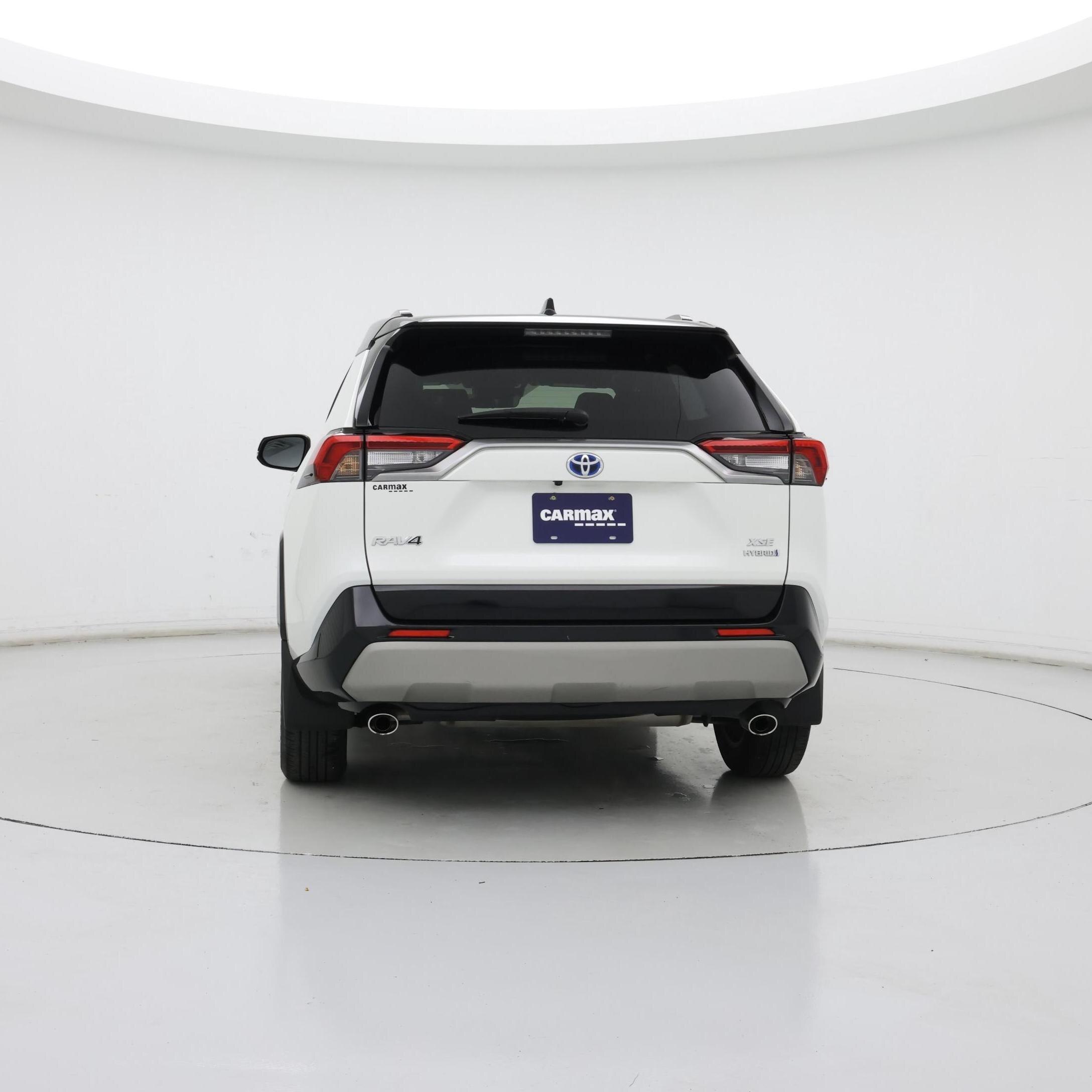 Thumbnail: 2022 Toyota RAV4 - 6