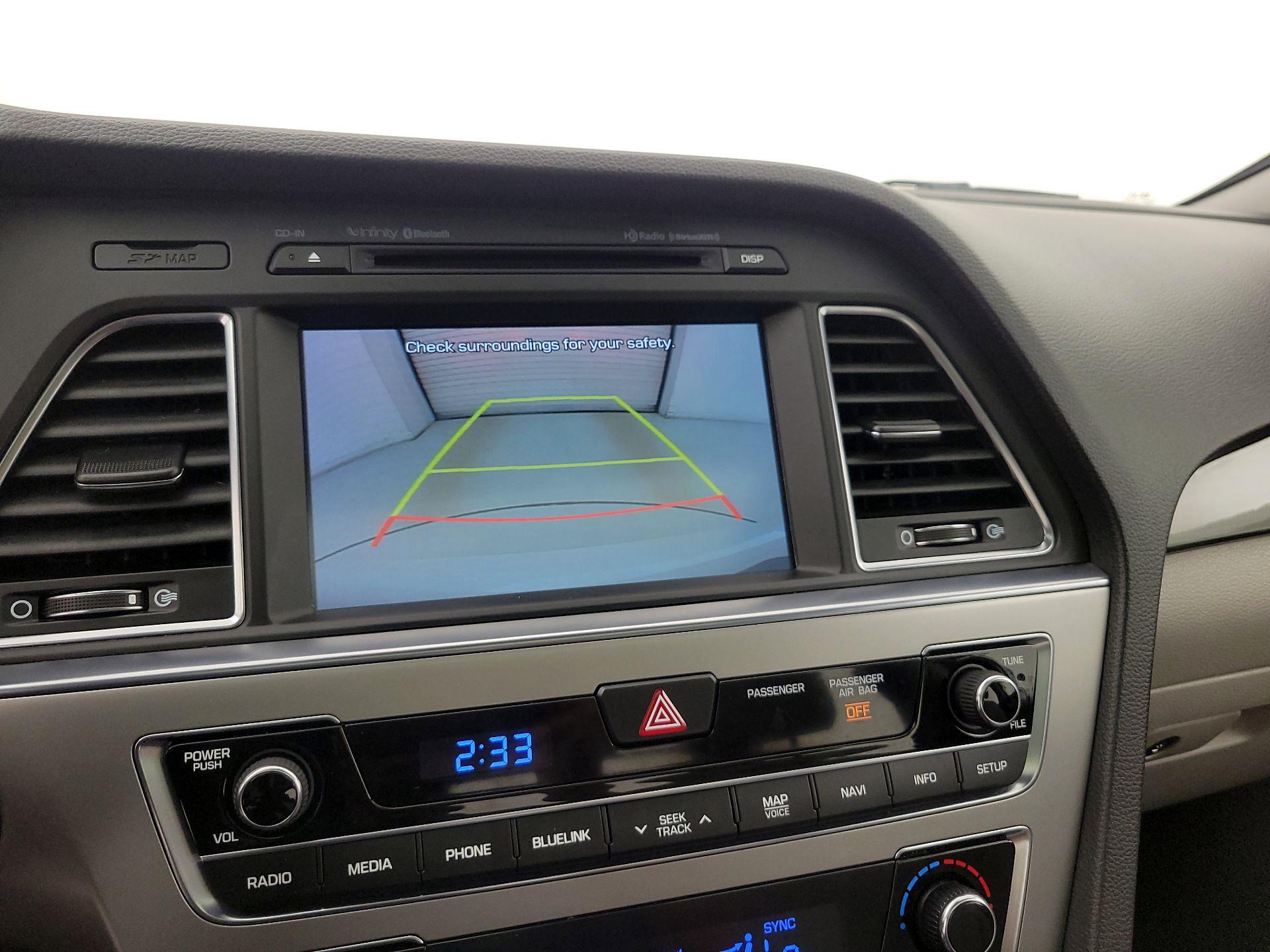 Thumbnail: 2015 Hyundai Sonata - 15