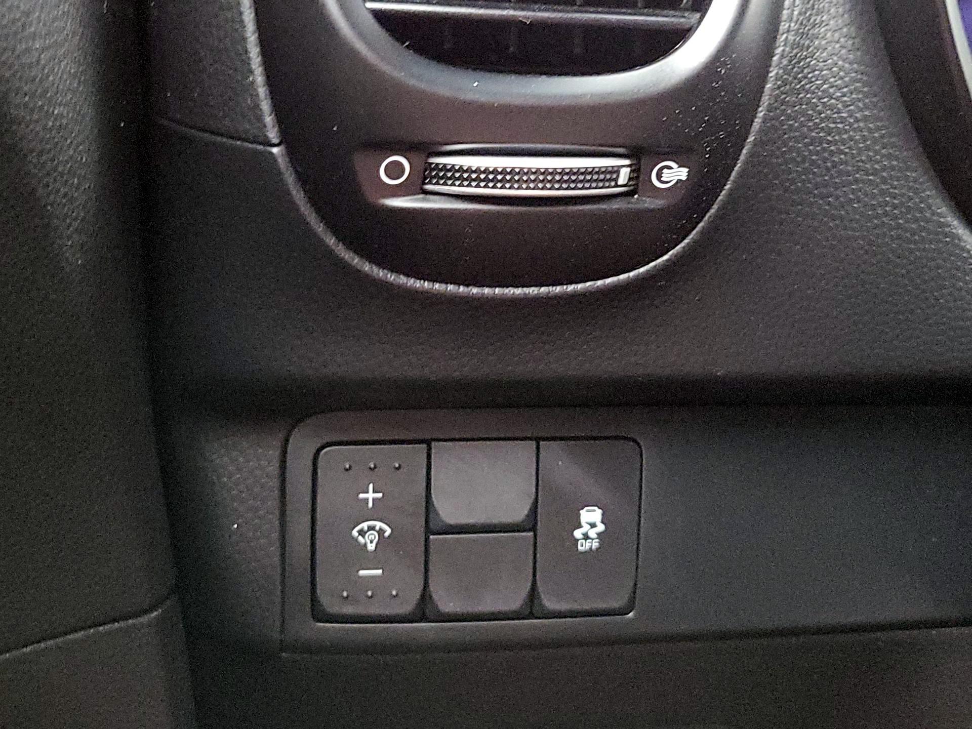Thumbnail: 2017 Kia Soul - 13