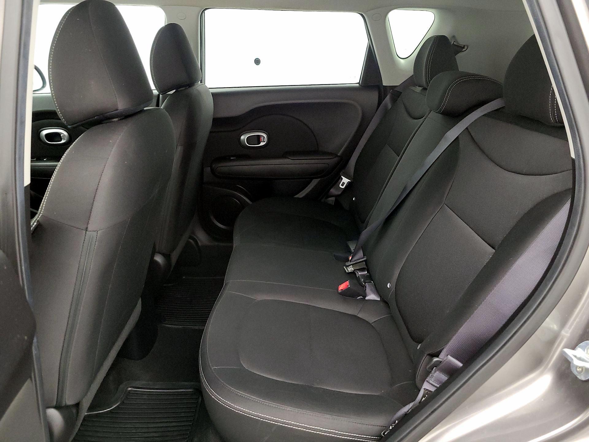 Thumbnail: 2017 Kia Soul - 18