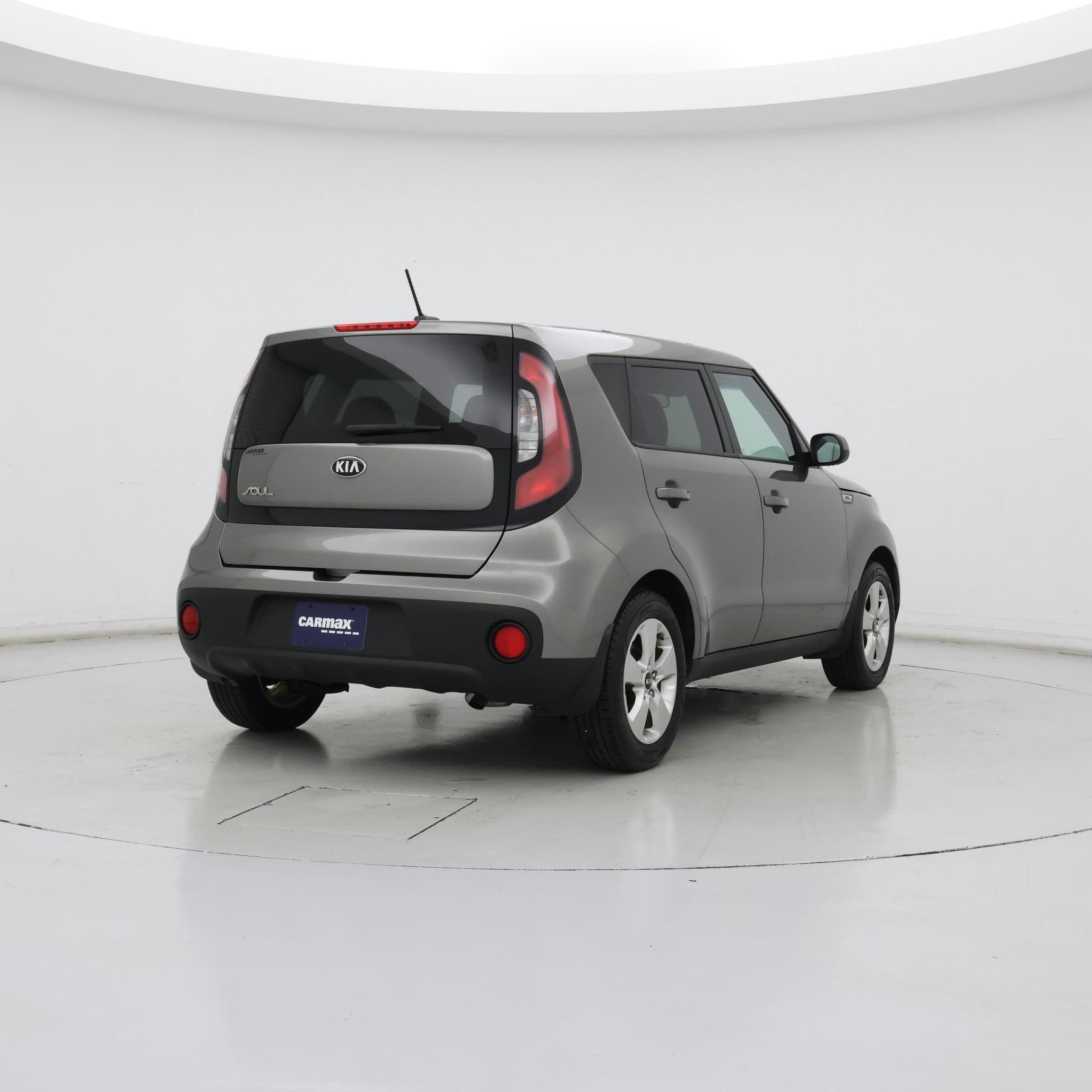 Thumbnail: 2017 Kia Soul - 8