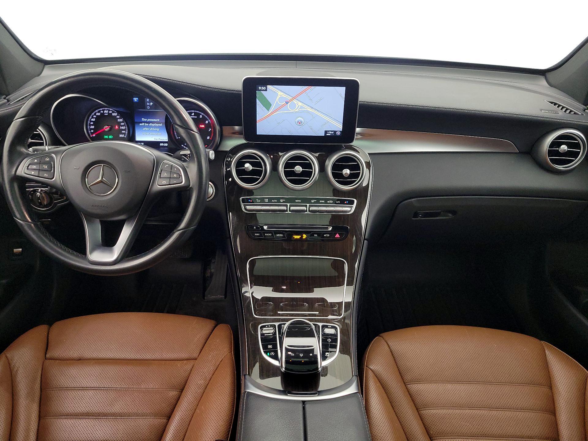 Thumbnail: 2016 Mercedes-Benz GLC - 9